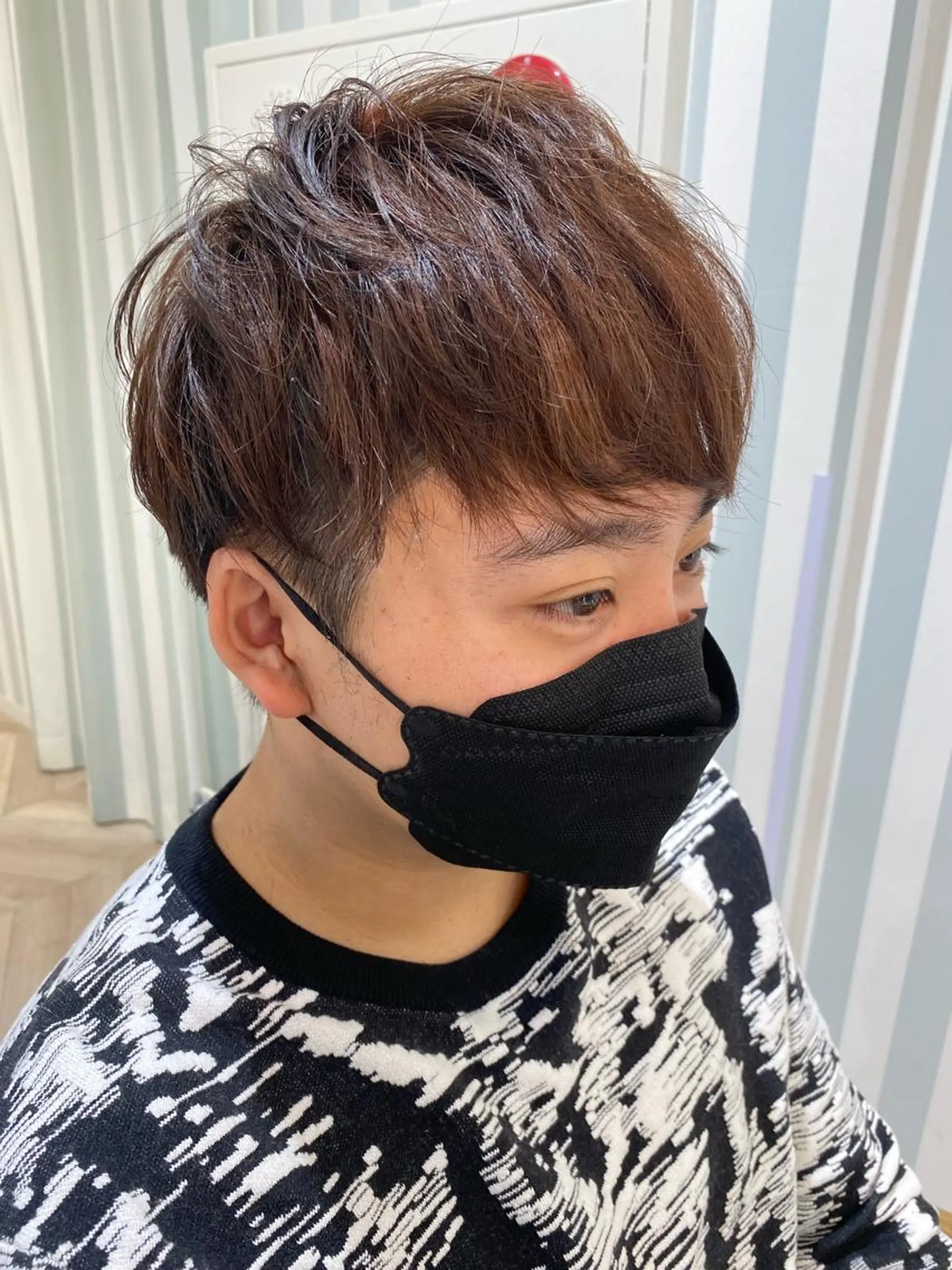 カラー メンズ メンズハイライト マッシュ ブラウンカラー ハイライトカラー レッドカラー 小顔レイヤー/ ベージュ🤍Rieのヘアスタイル