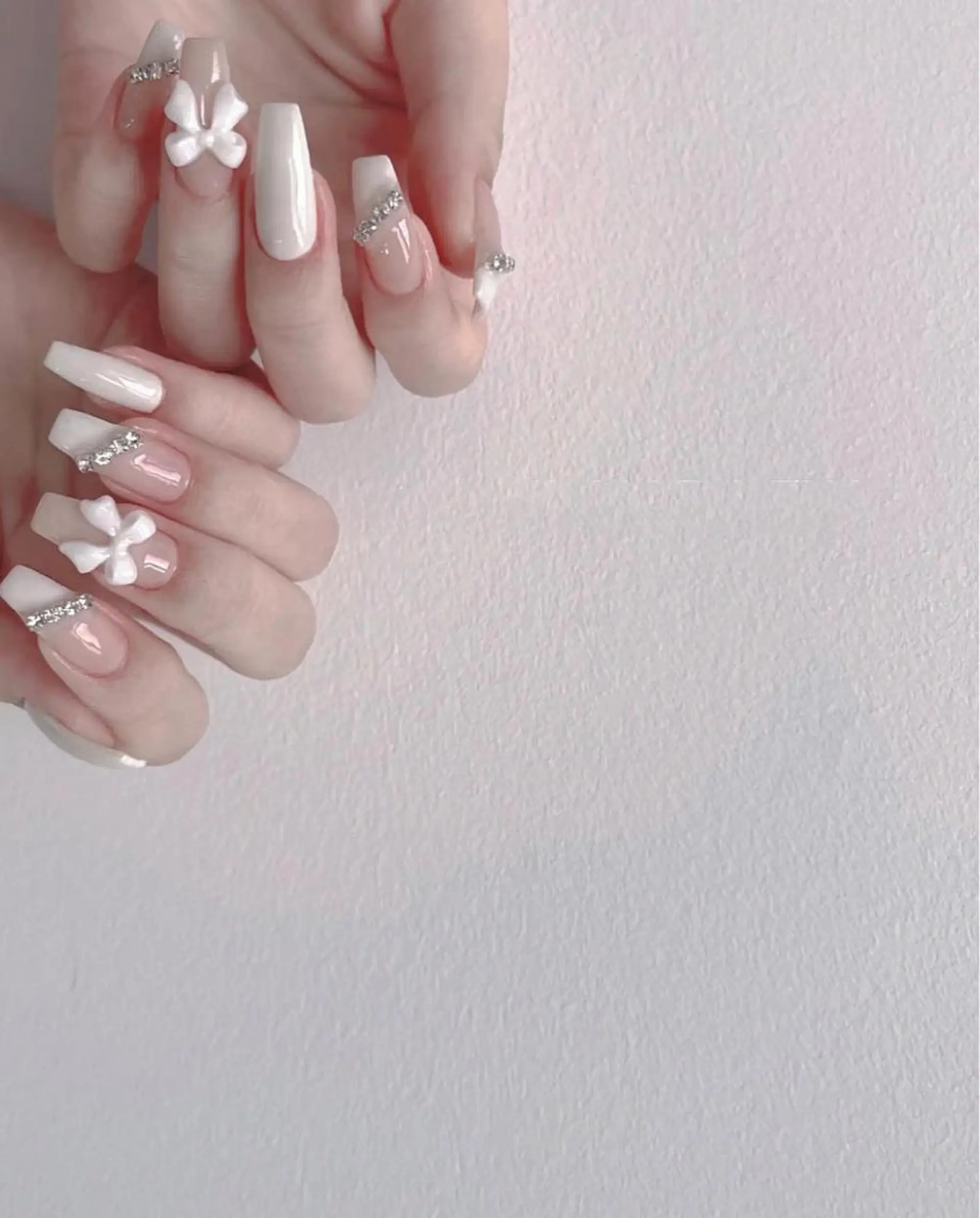 セミロング めぐみのネイルサロン スタッフ練習のネイルデザイン