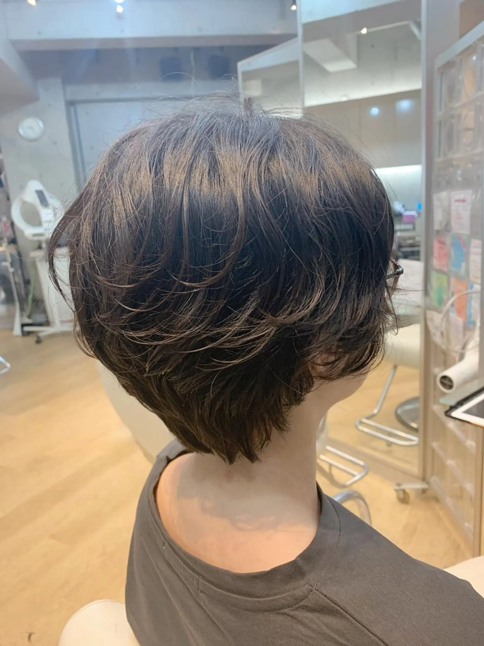 ショート パーマ MIA 菅原のヘアスタイル