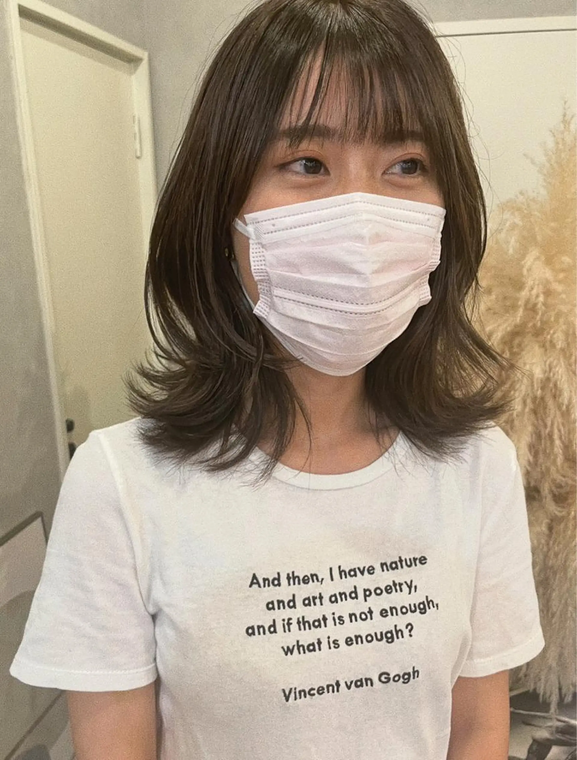 ミディアム カラー ブリーチ 透明感カラー グレージュ ブリーチなしカラー レイヤーカット カット ヘアカラー Anytime所属・はるか 💐 お悩み改善美容師のヘアスタイル