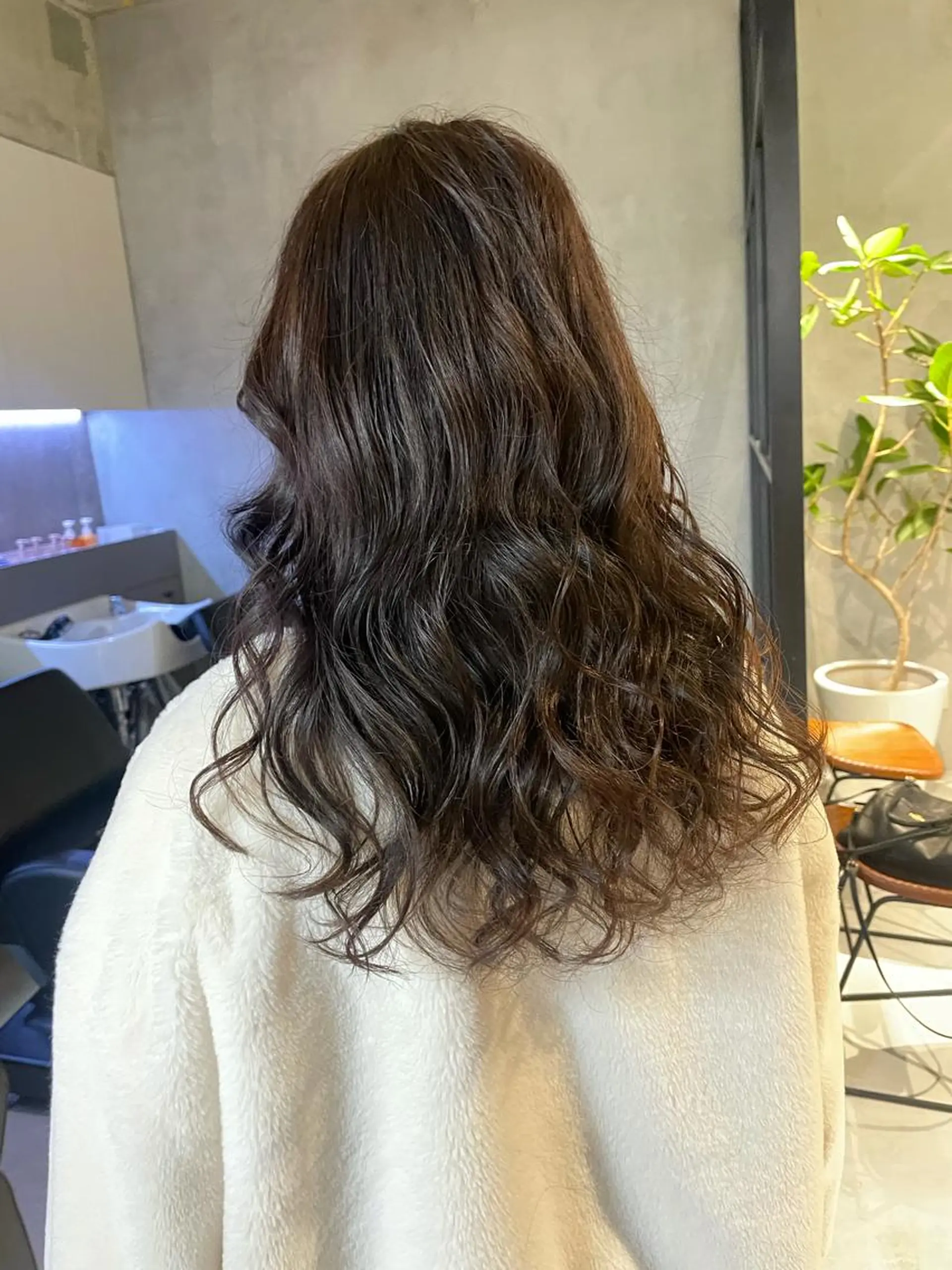 ロング ヘアカラー 仲井間　賢雄 fifthのヘアスタイル