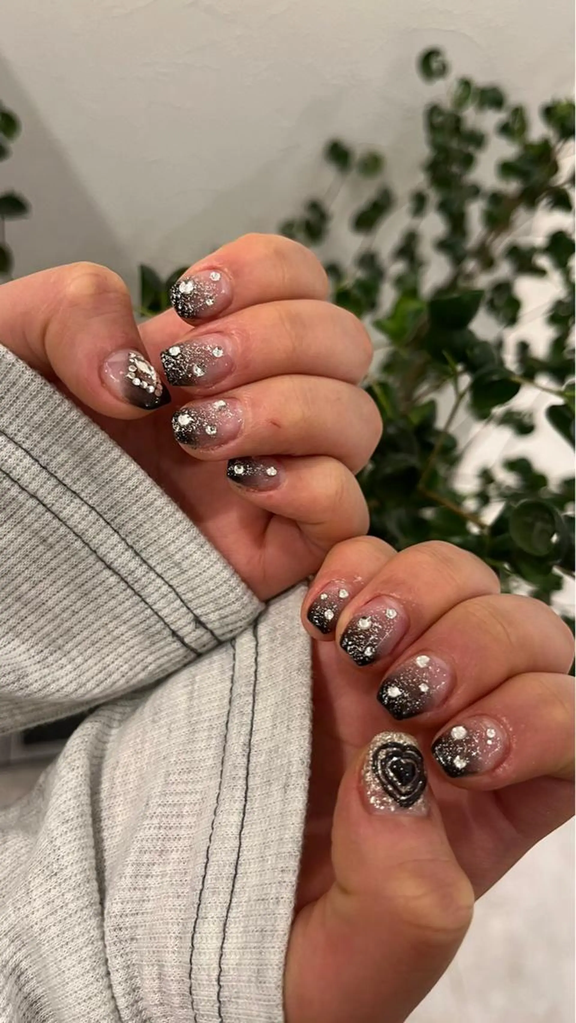 ネイル emunail あやかのネイルデザイン