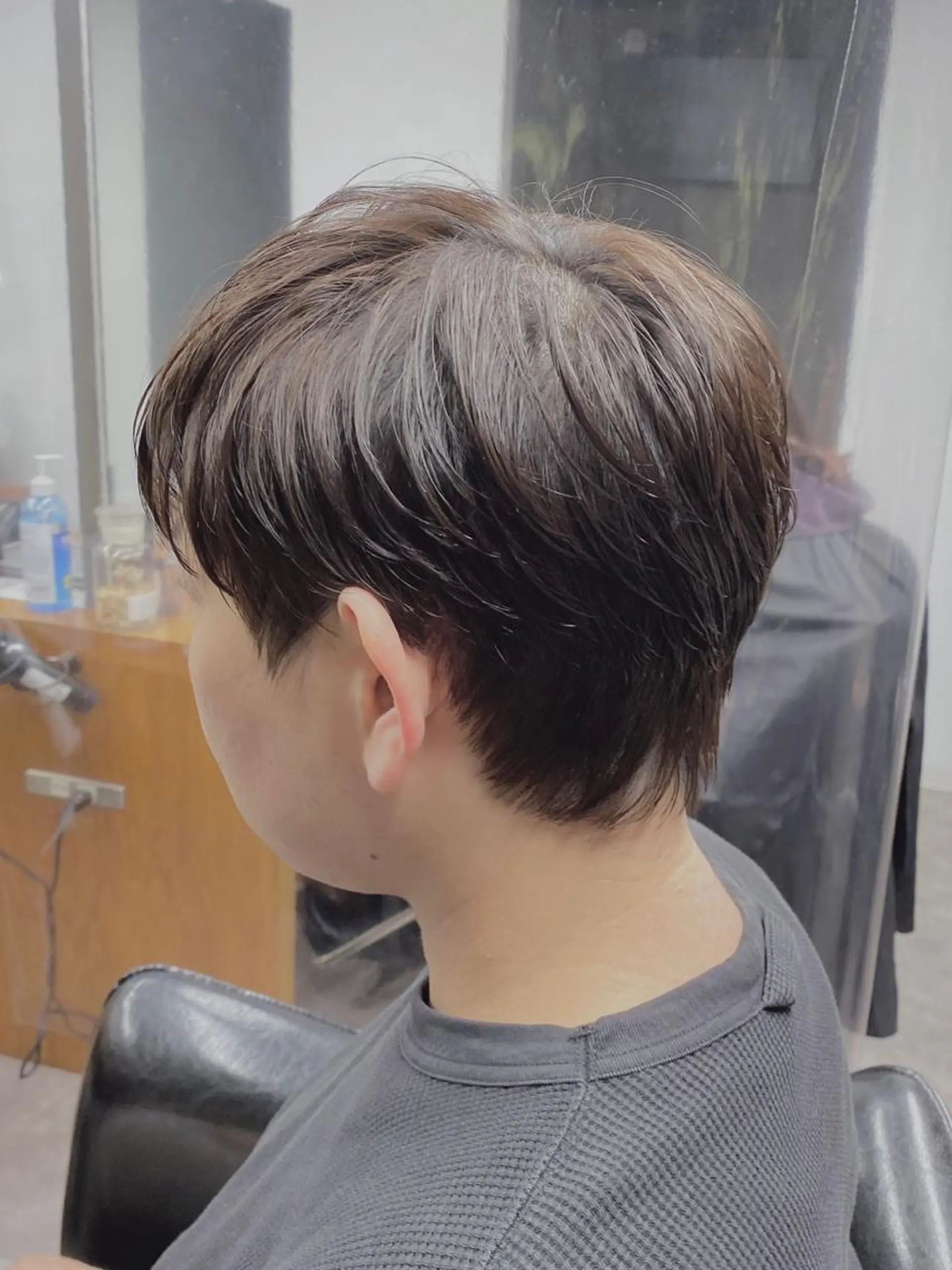 ショート ショート・ウルフ✂︎ 安住有咲子のヘアスタイル