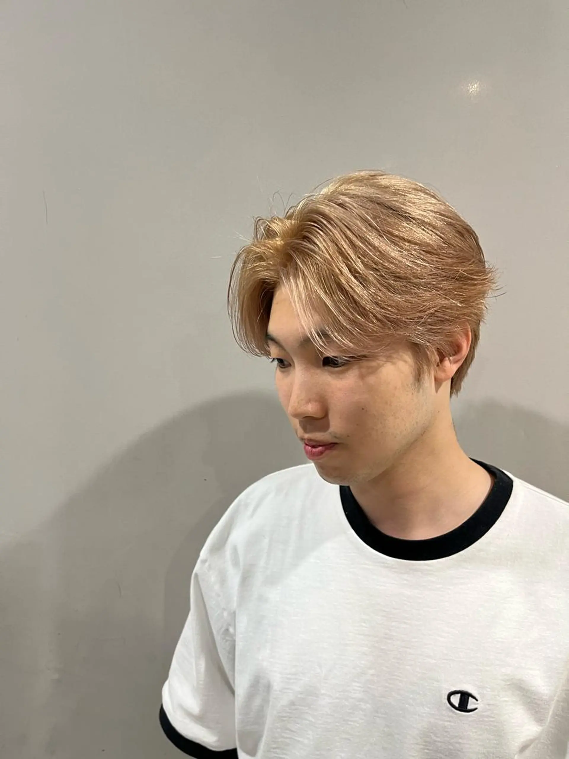 カラー メンズ ベージュカラー ブロンド ブロンドベージュ カット ヘアカラー トリートメント ✨メンズスタイル✨ Daiのヘアスタイル