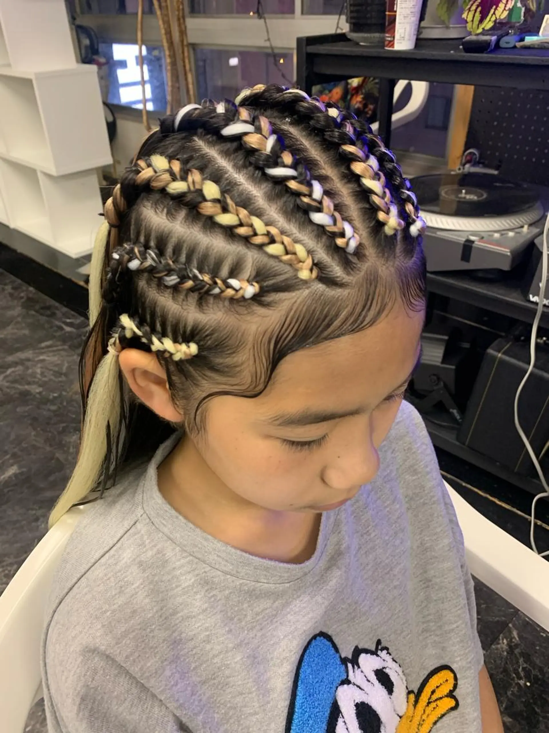 ロング キッズ MEI/ブレイズ/ コーンロウ/茅ヶ崎のヘアスタイル