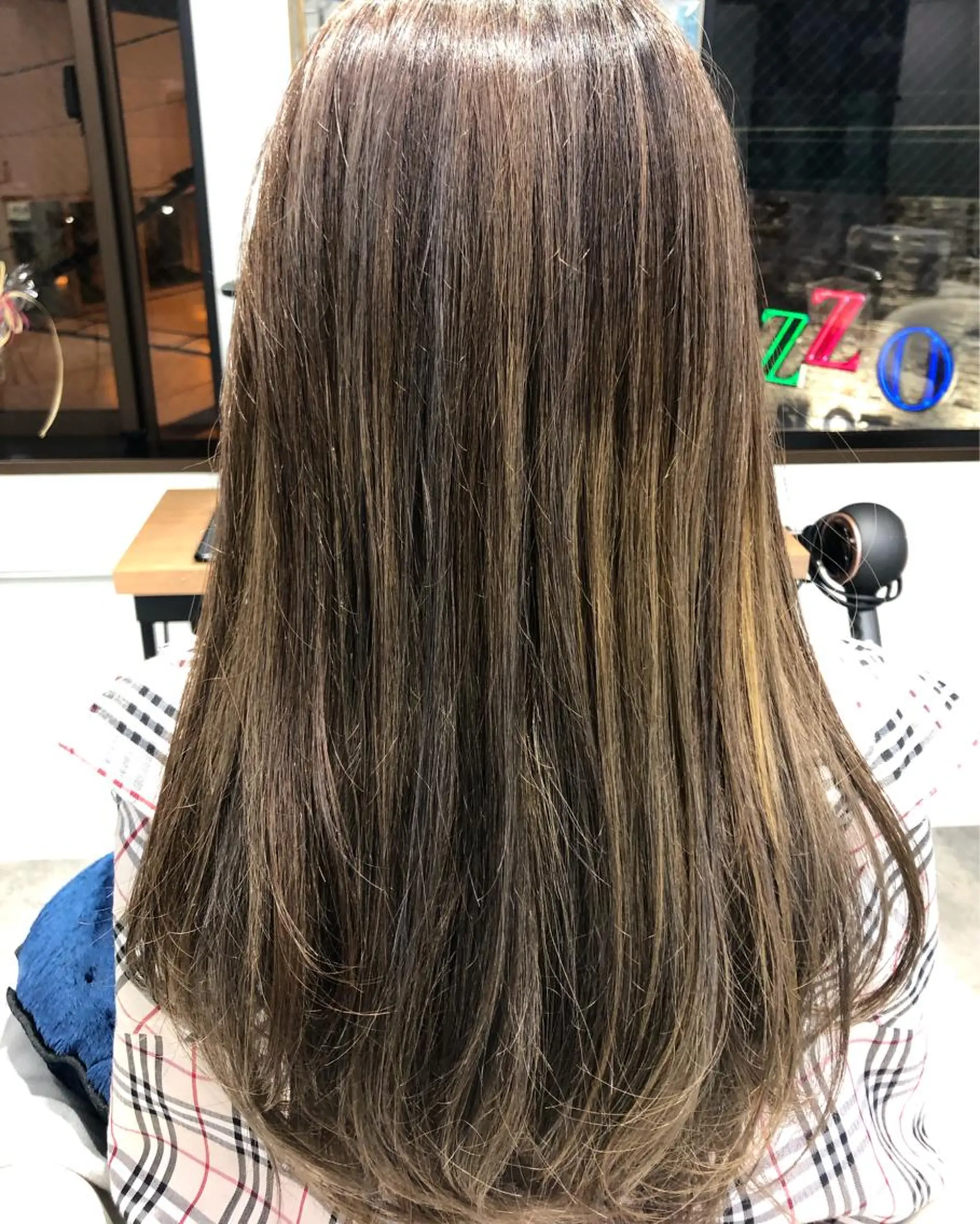セミロング Noyヨシモト ヒロトのヘアスタイル