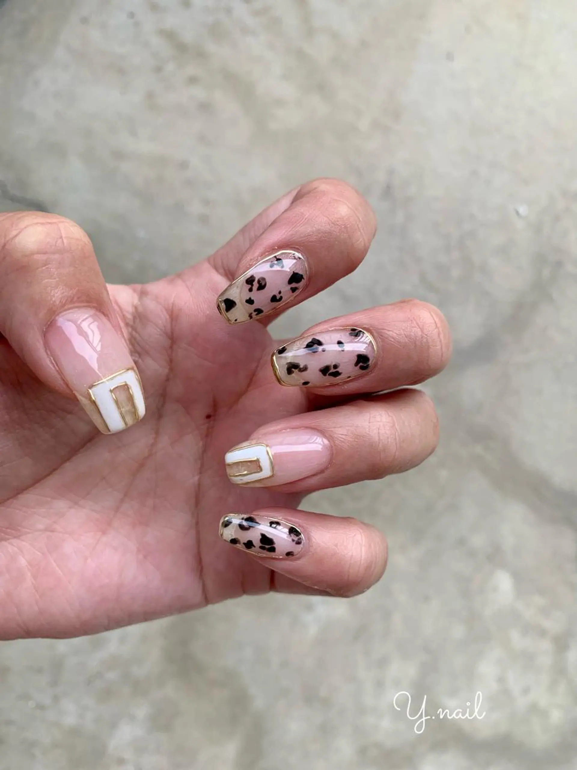 ネイル アニマル柄 ハンドネイル ハンドケア Feliz所属・Feliz 楽しいネイルサロンのネイルデザイン