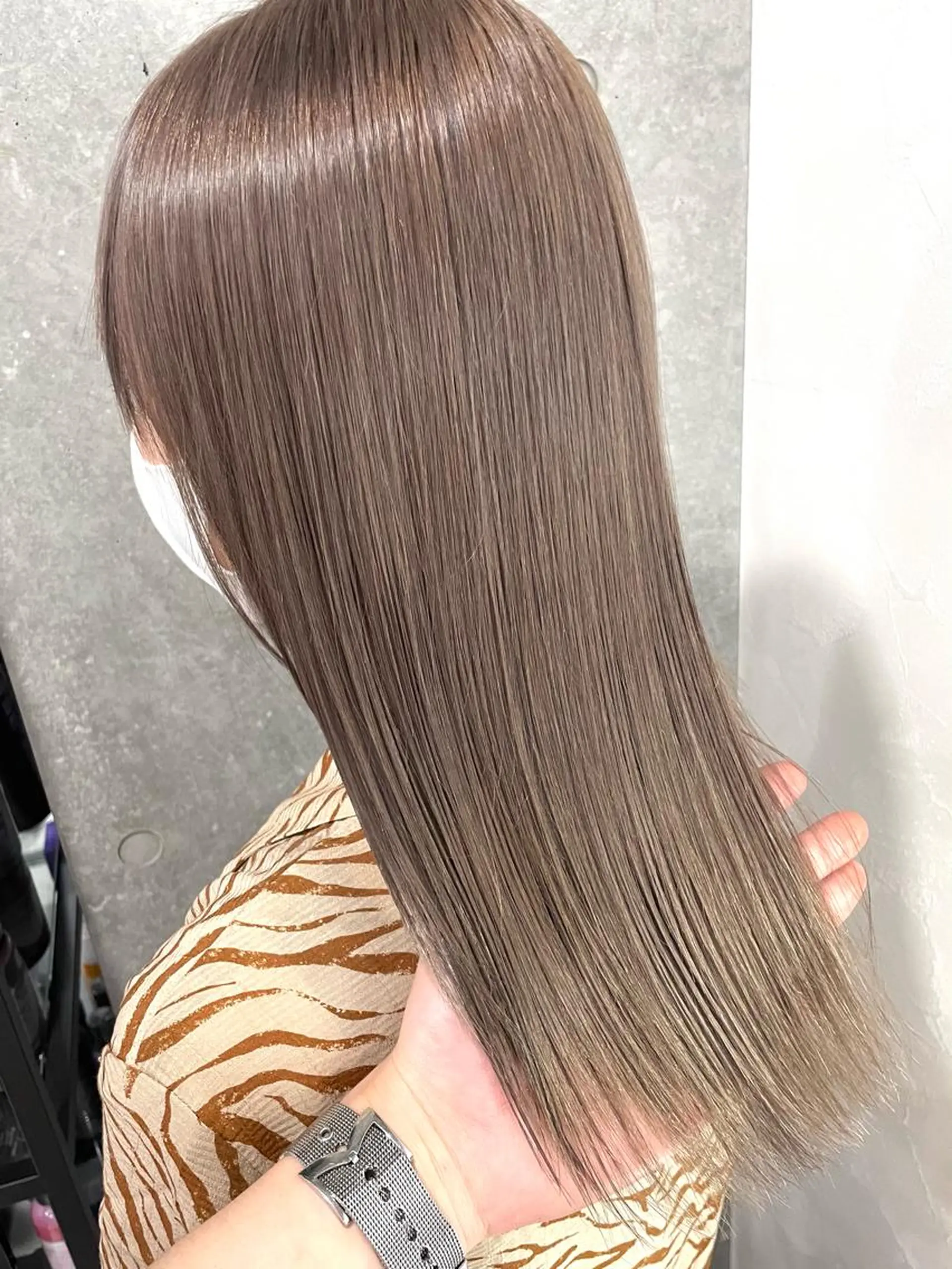 セミロング カラー ダブルカラー特化💍 tiam💍韓国ヘアのヘアスタイル