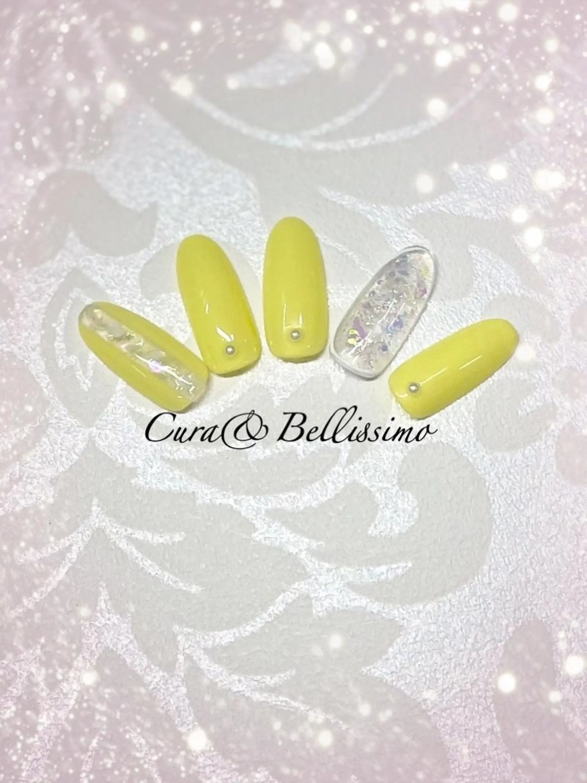 ネイル Cura&Bellissimo クーラ&ベリッシモ所属・クーラアンド ベリッシモのネイルデザイン