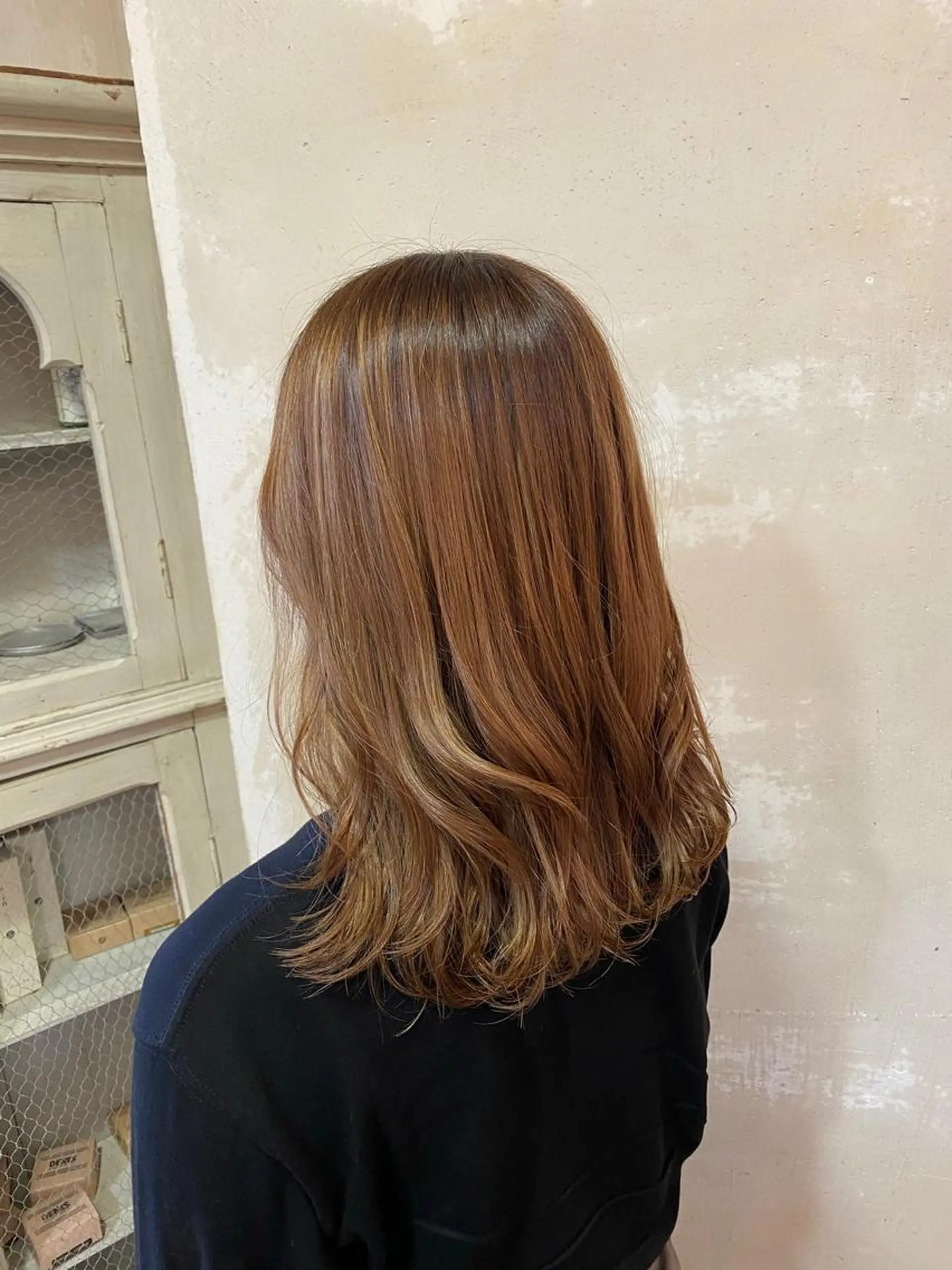 セミロング レイヤーカット 井上 日菜乃のヘアスタイル