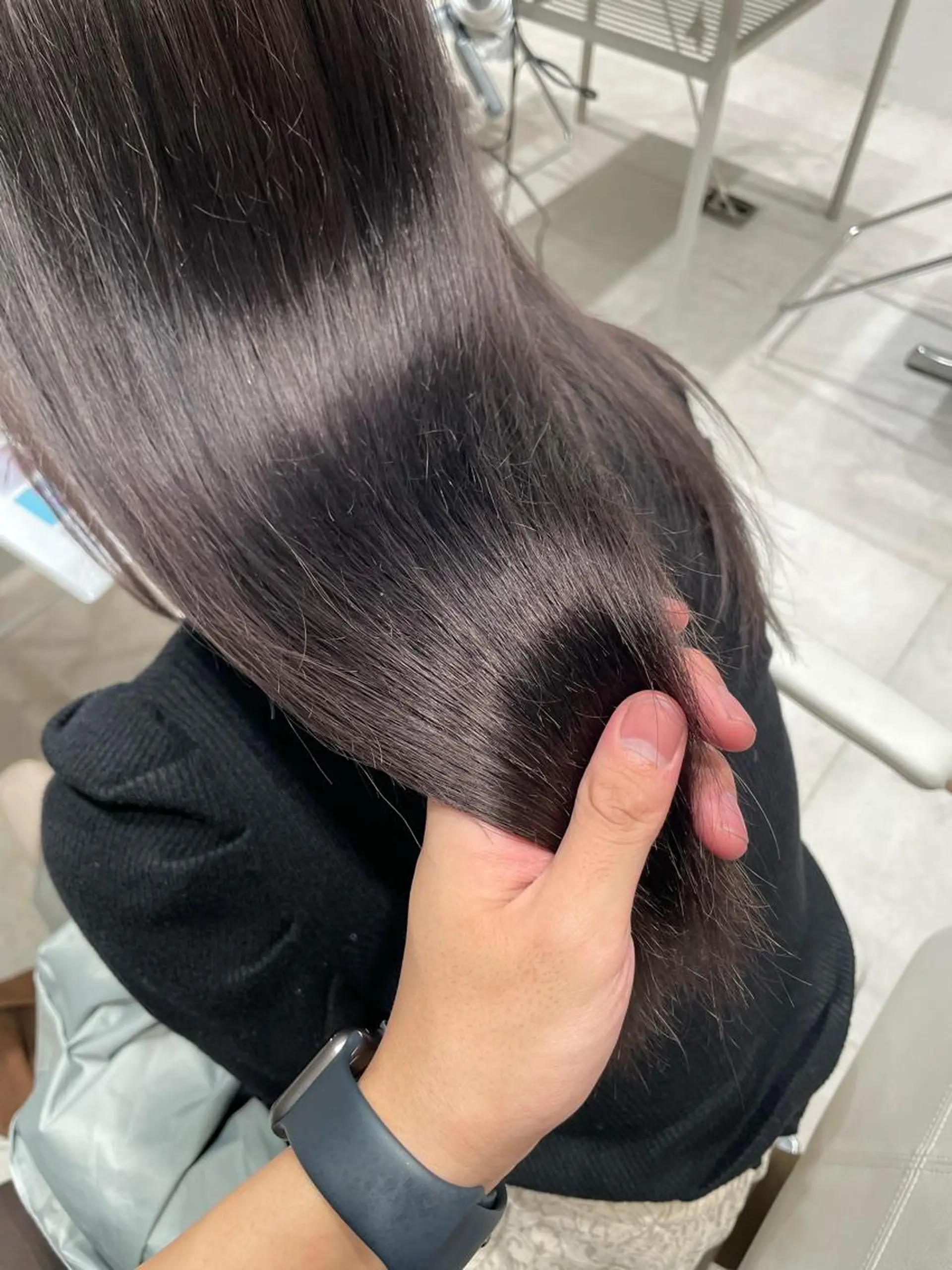 ロング カラー カット ヘアカラー トリートメント レイヤーカット/透明 感カラー🐬永井瑠栞のヘアスタイル