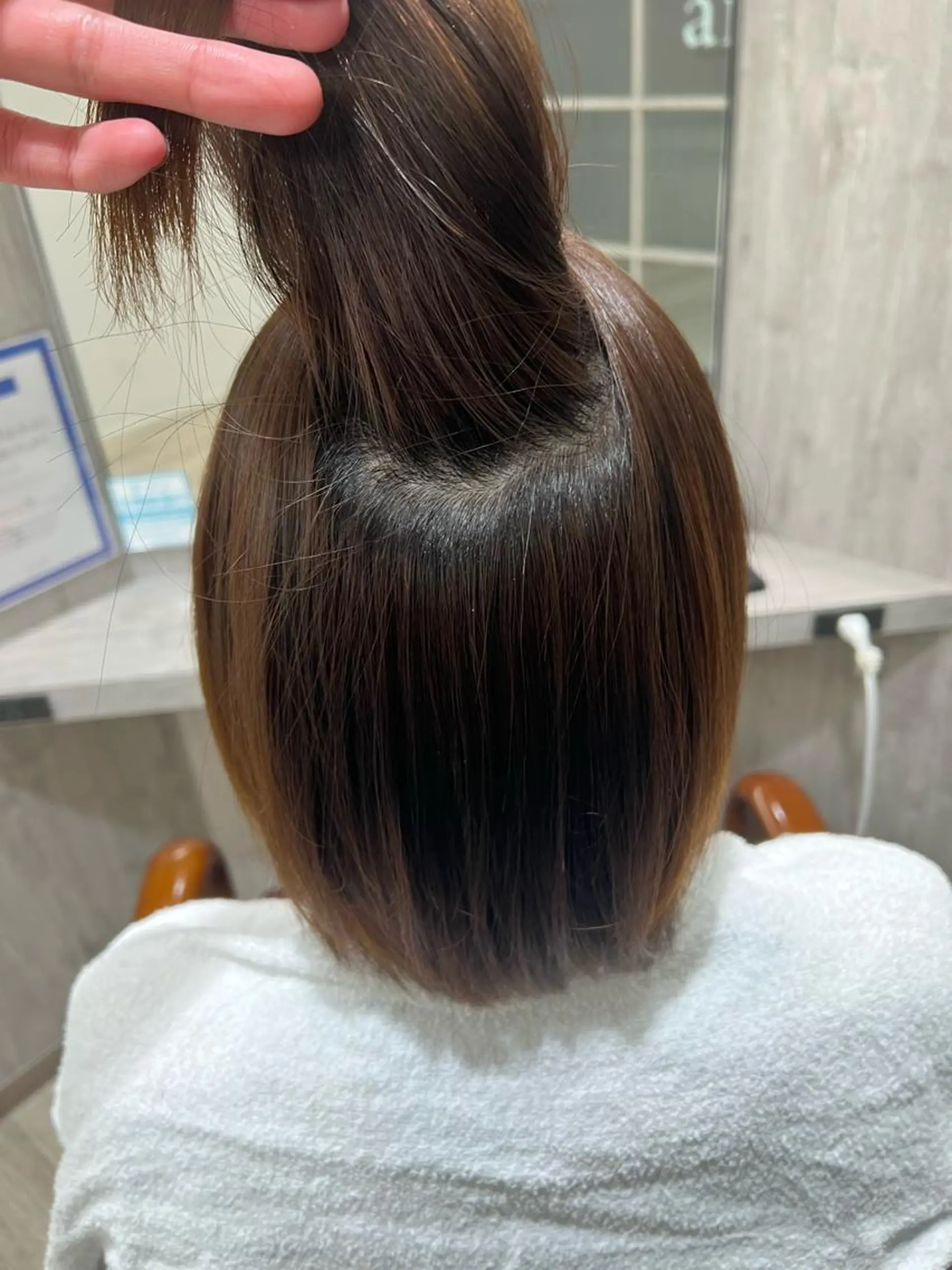 セミロング 縮毛矯正 青木 翔海のヘアスタイル