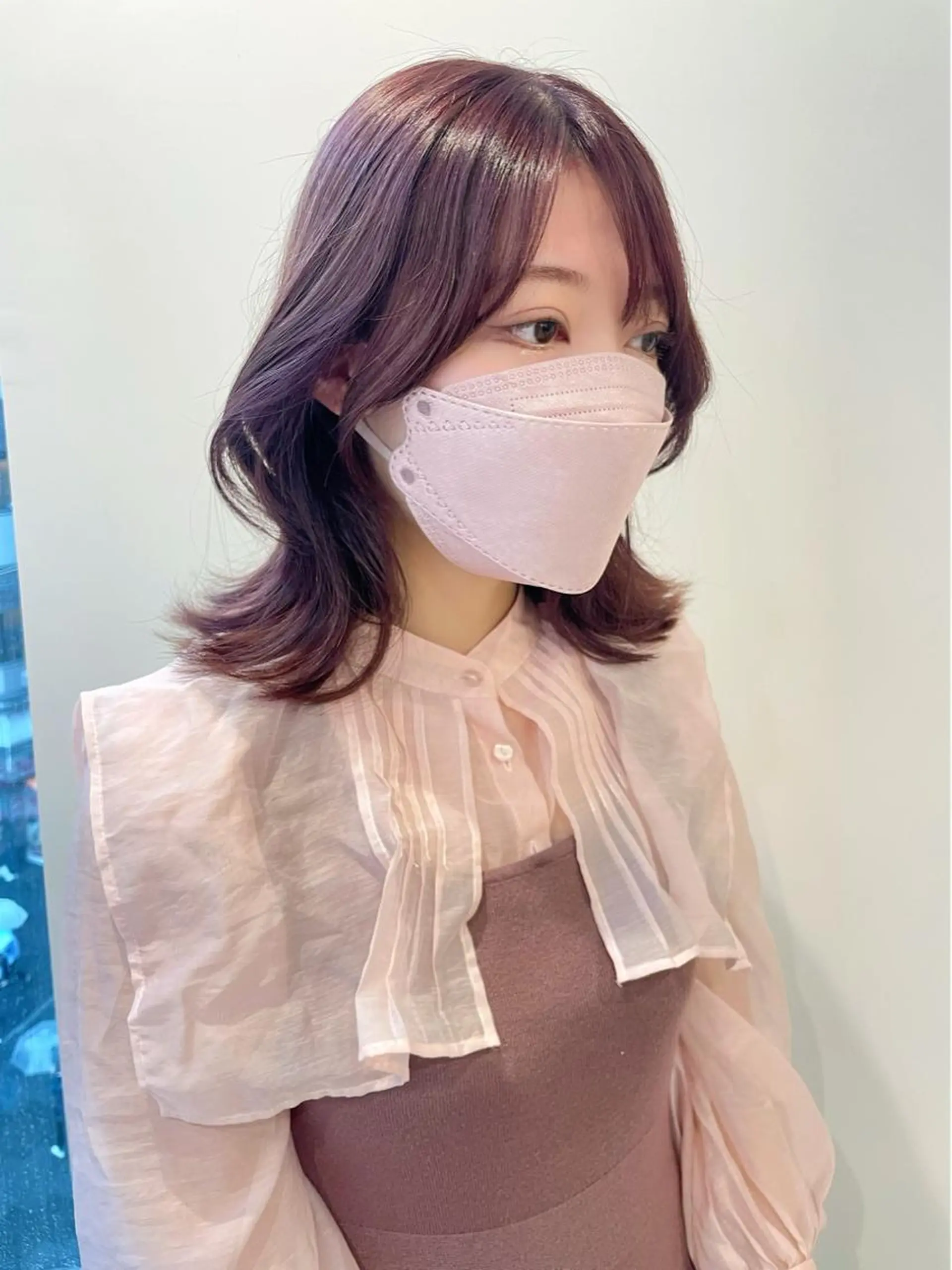 ミディアム カラー 韓国レイヤーカット/ ダブルカラーのヘアスタイル