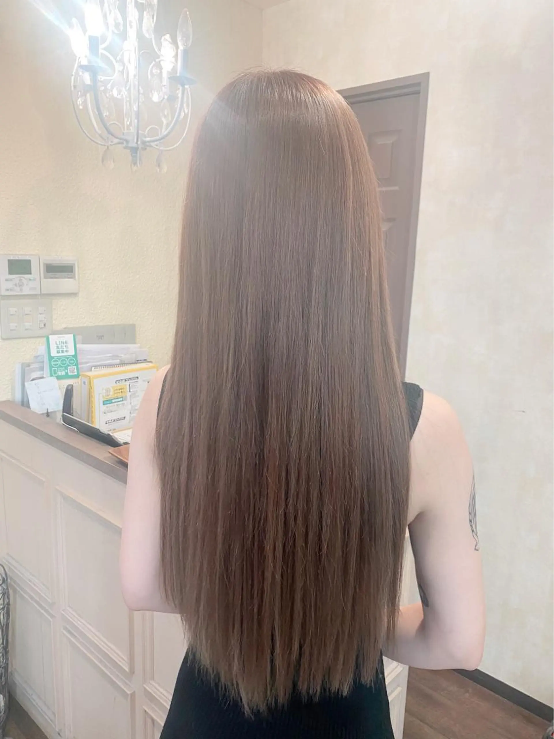 ロング カラー ヘアアレンジ シールエクステ エクステ ロング ヘアカラー エクステ 田井中 悠紀のヘアスタイル