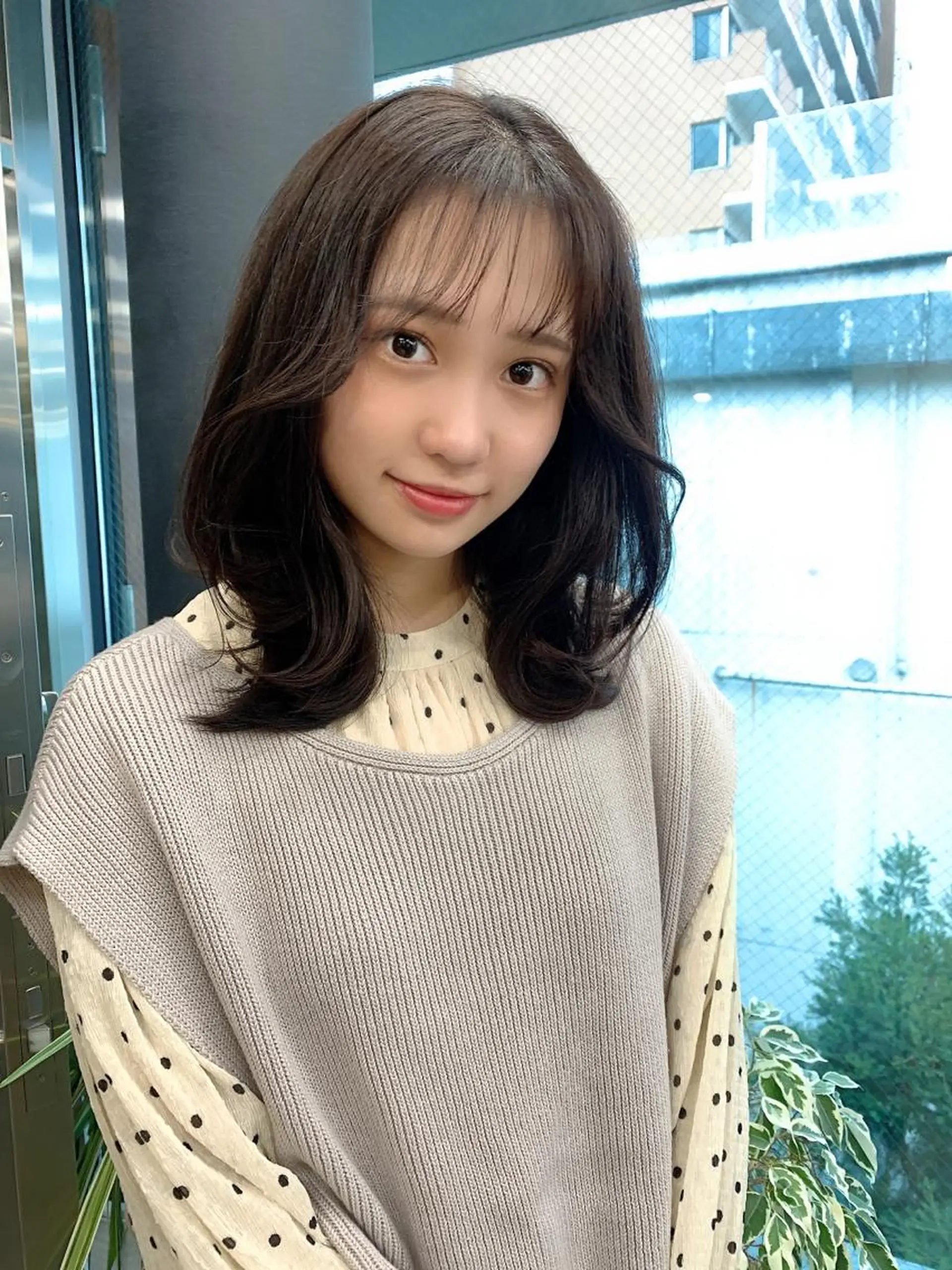 ミディアム カラー 透明感/オリーブ/ グレージュ/YUKAのヘアスタイル