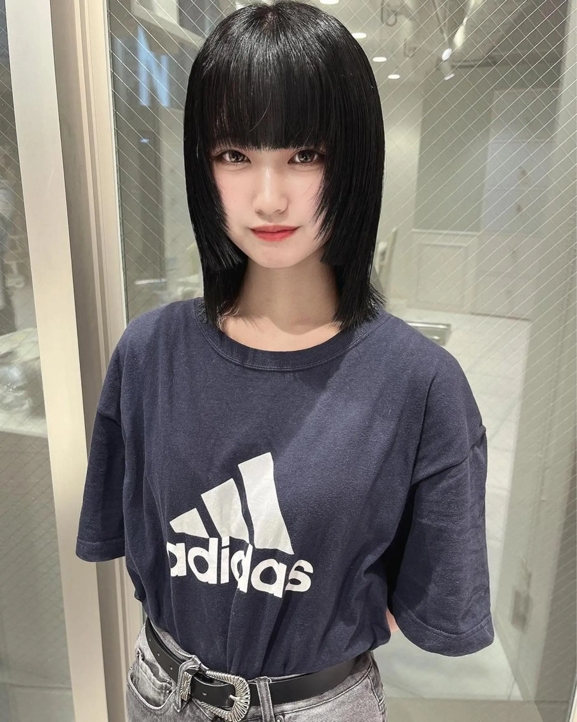 ミディアム ボブ ウルフカット ウルフボブ ウルフカット／吉村 桃子のヘアスタイル