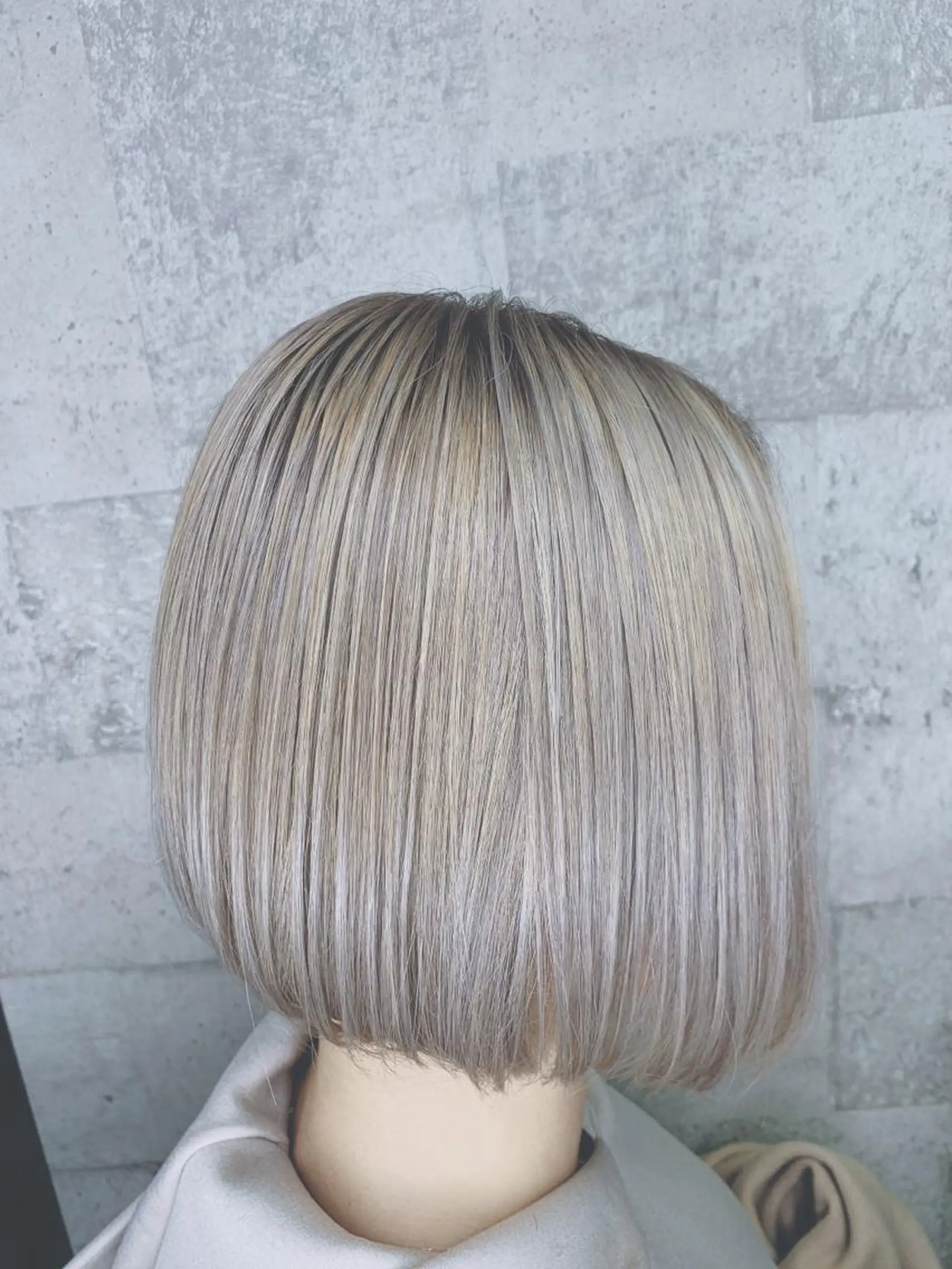 ショート ヘアリゾートA i 秋葉原店のヘアスタイル