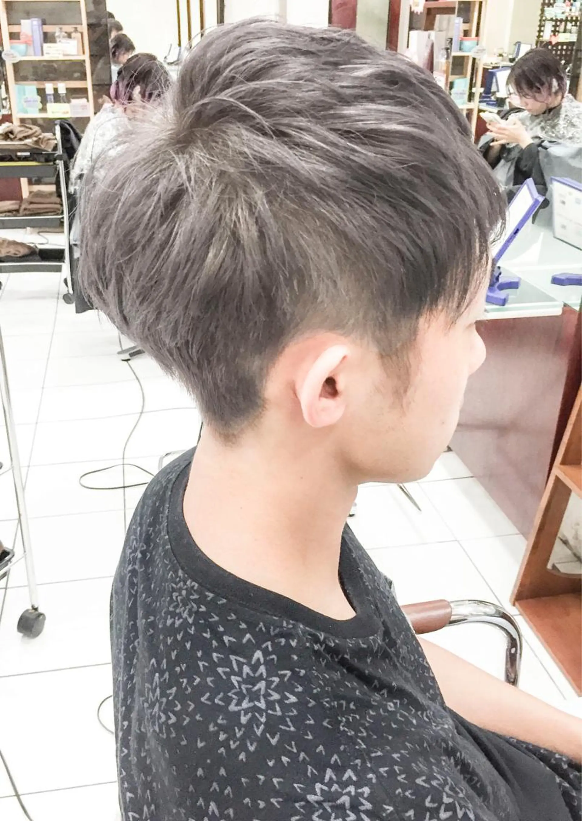 ショート カラー メンズ モテ髪透明感❤️ デイズヘアカラーのヘアスタイル