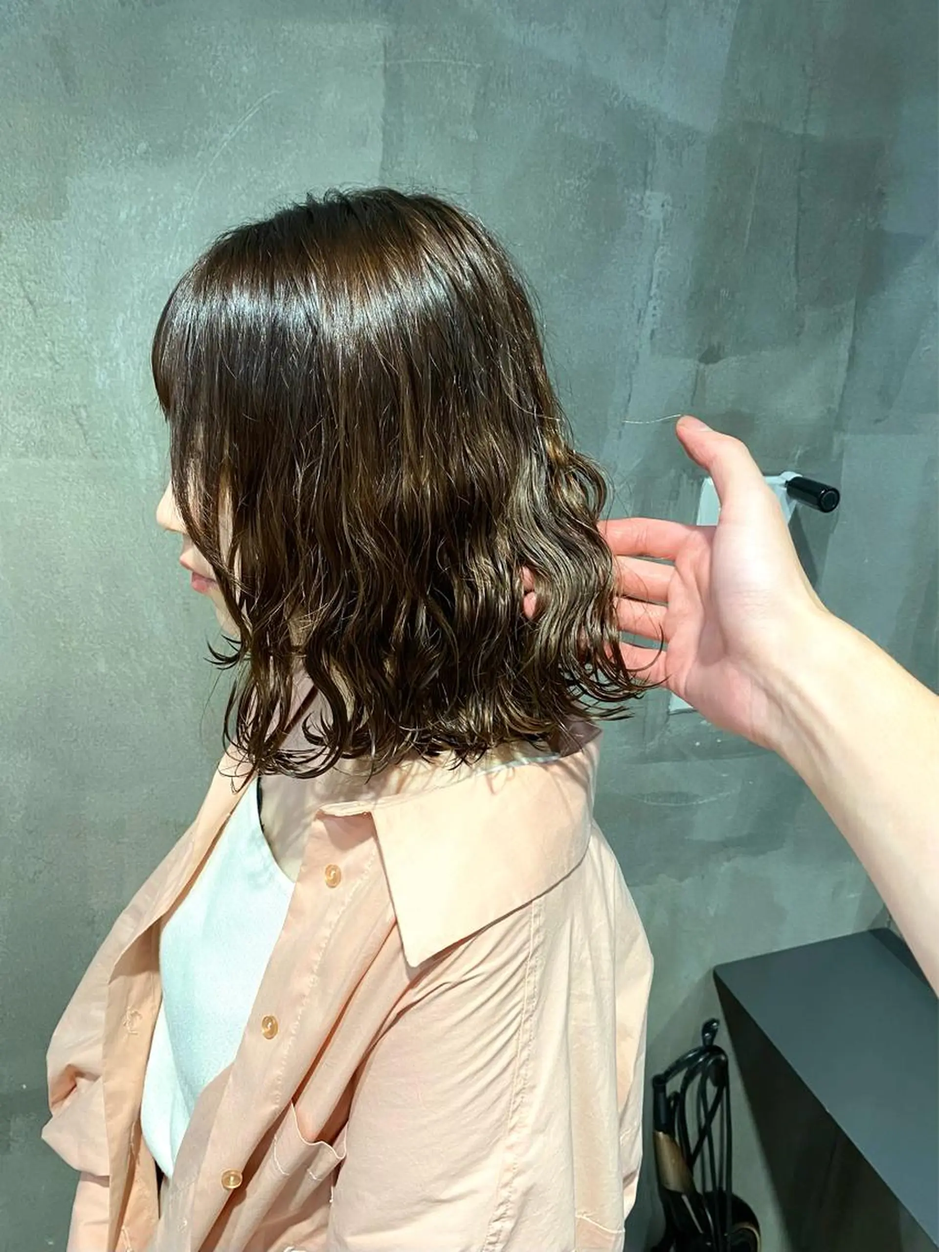 セミロング パーマ カット パーマ Agu hair lore沼館店所属・八戸パーマ/メンズパ ーマ/シンゴ。のヘアスタイル