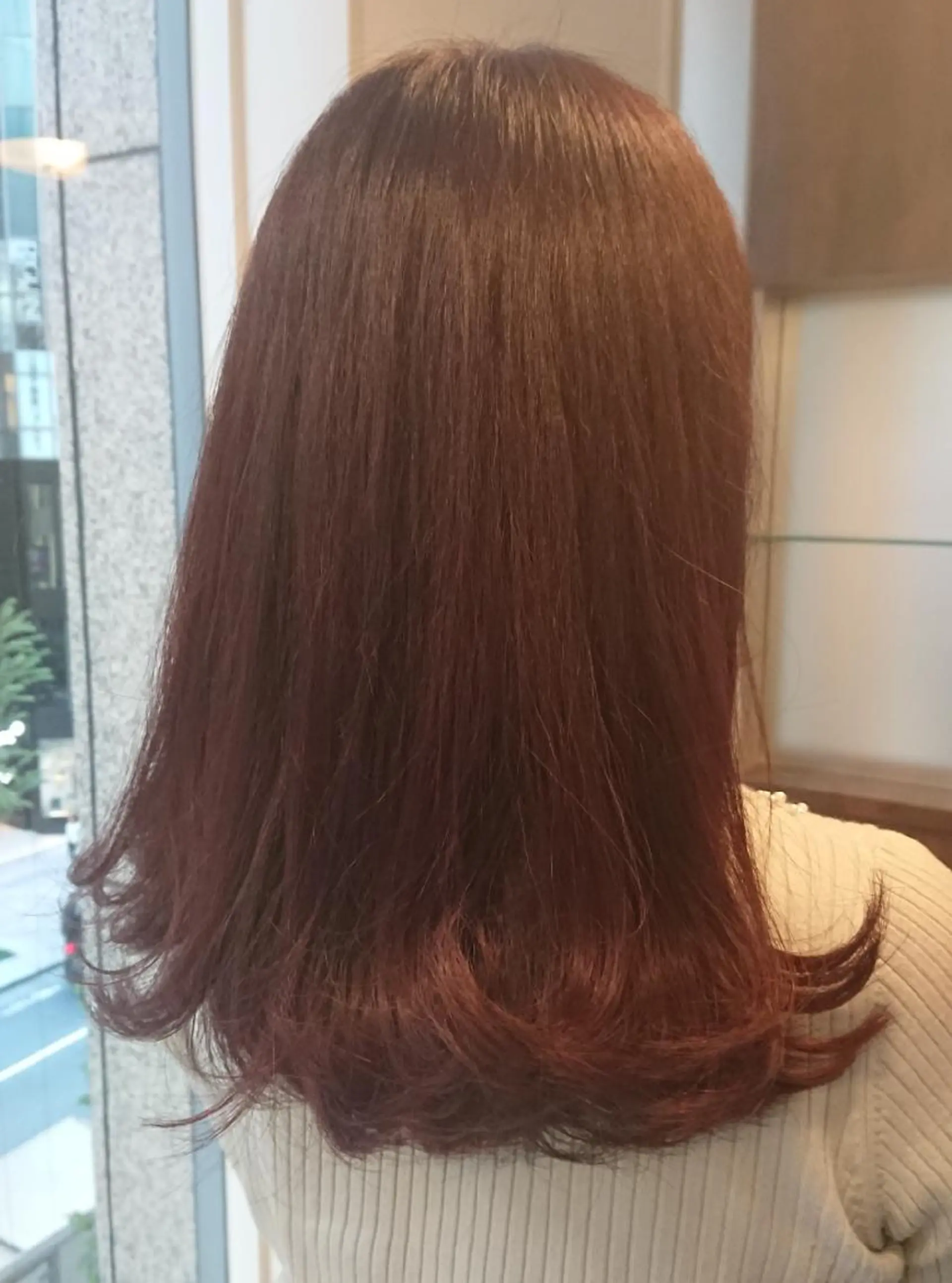 セミロング カラー ヘアアレンジ ピンクカラー ピンクパープル パープルカラー 外ハネヘア ヘアカラー トリートメント スタイリスト 川添 のヘアスタイル