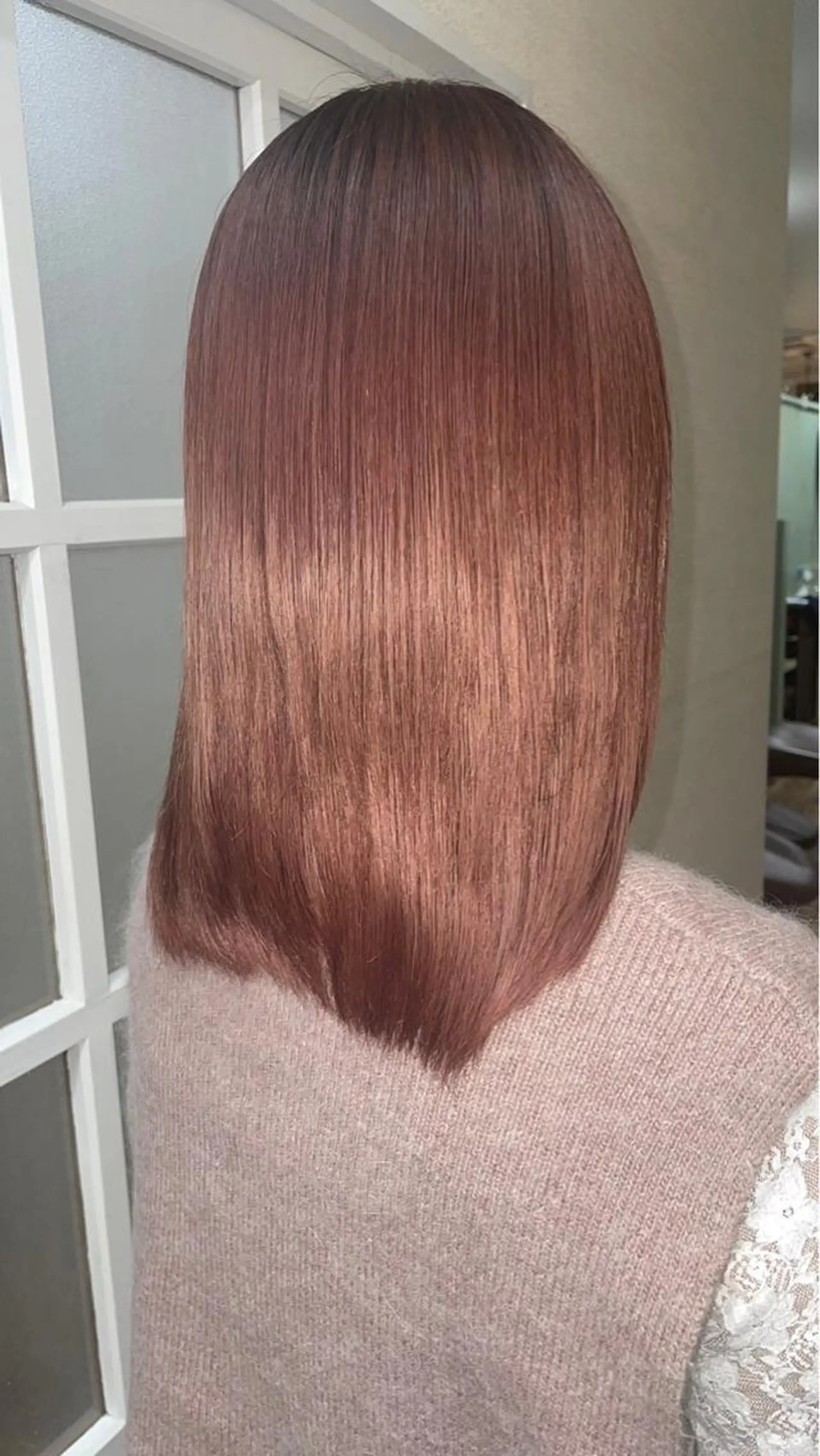 ミディアム カラー 堀谷 彩花のヘアスタイル