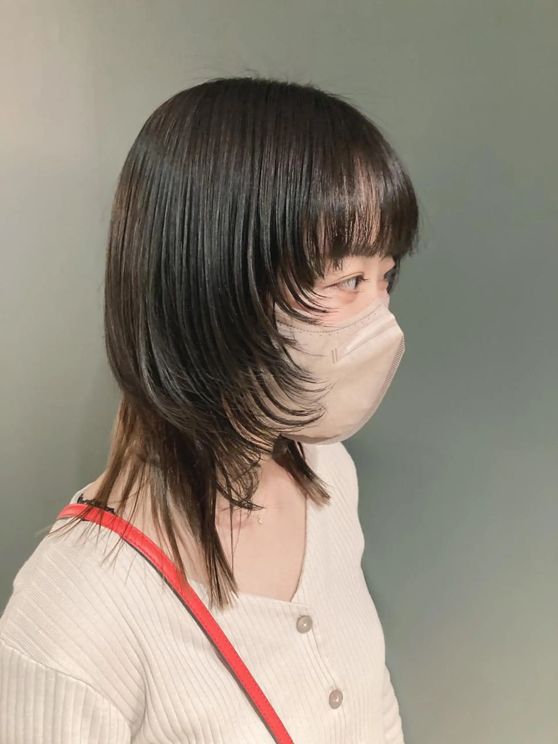ミディアム カラー レイヤーカット カット ヘアカラー トリートメント ヘッドスパ スキバサミを使わない カット🌼唯🌼のヘアスタイル
