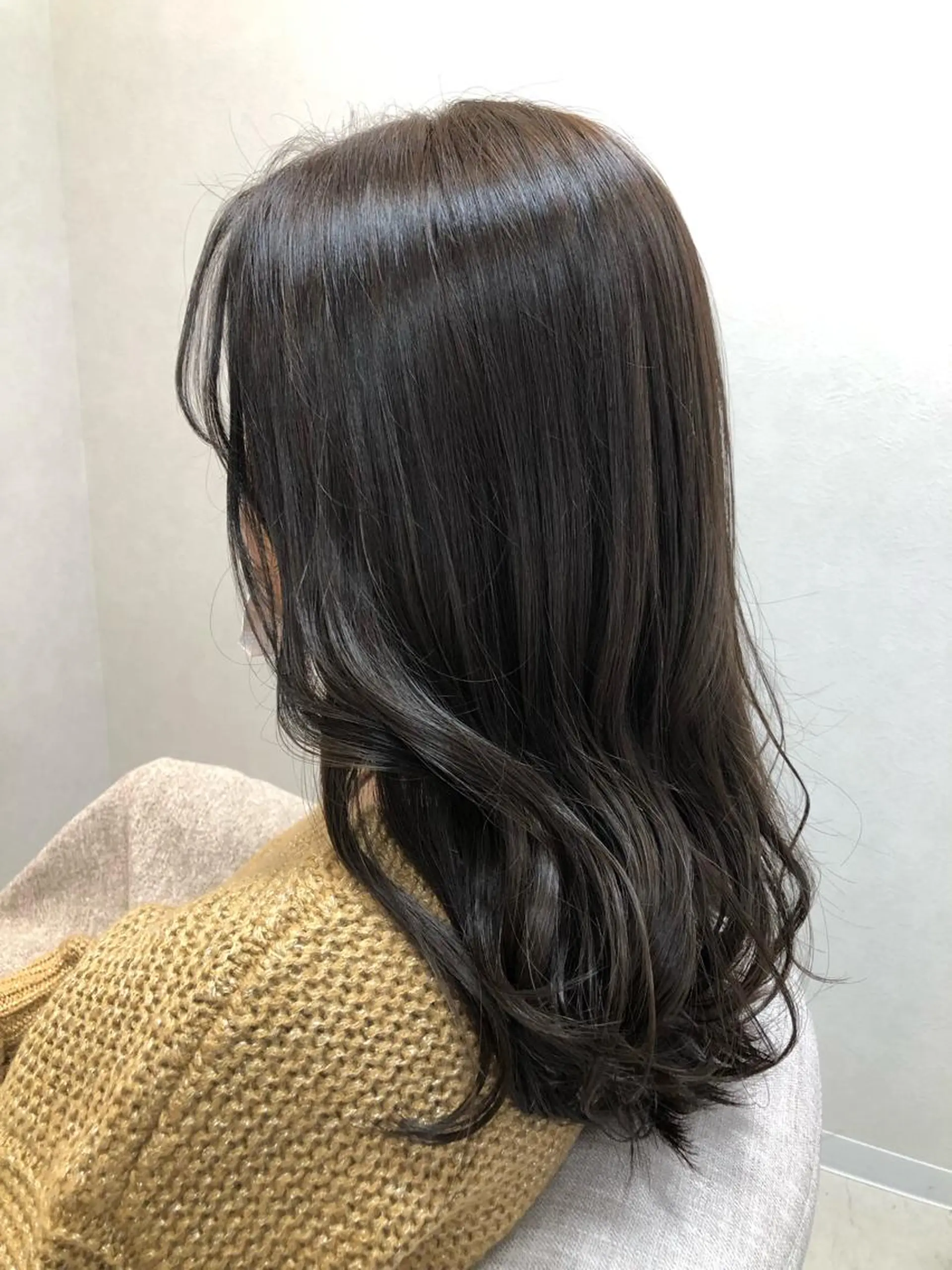 ミディアム カット ヘアカラー トリートメント ショート/白髪ぼかし 君和田若菜のヘアスタイル