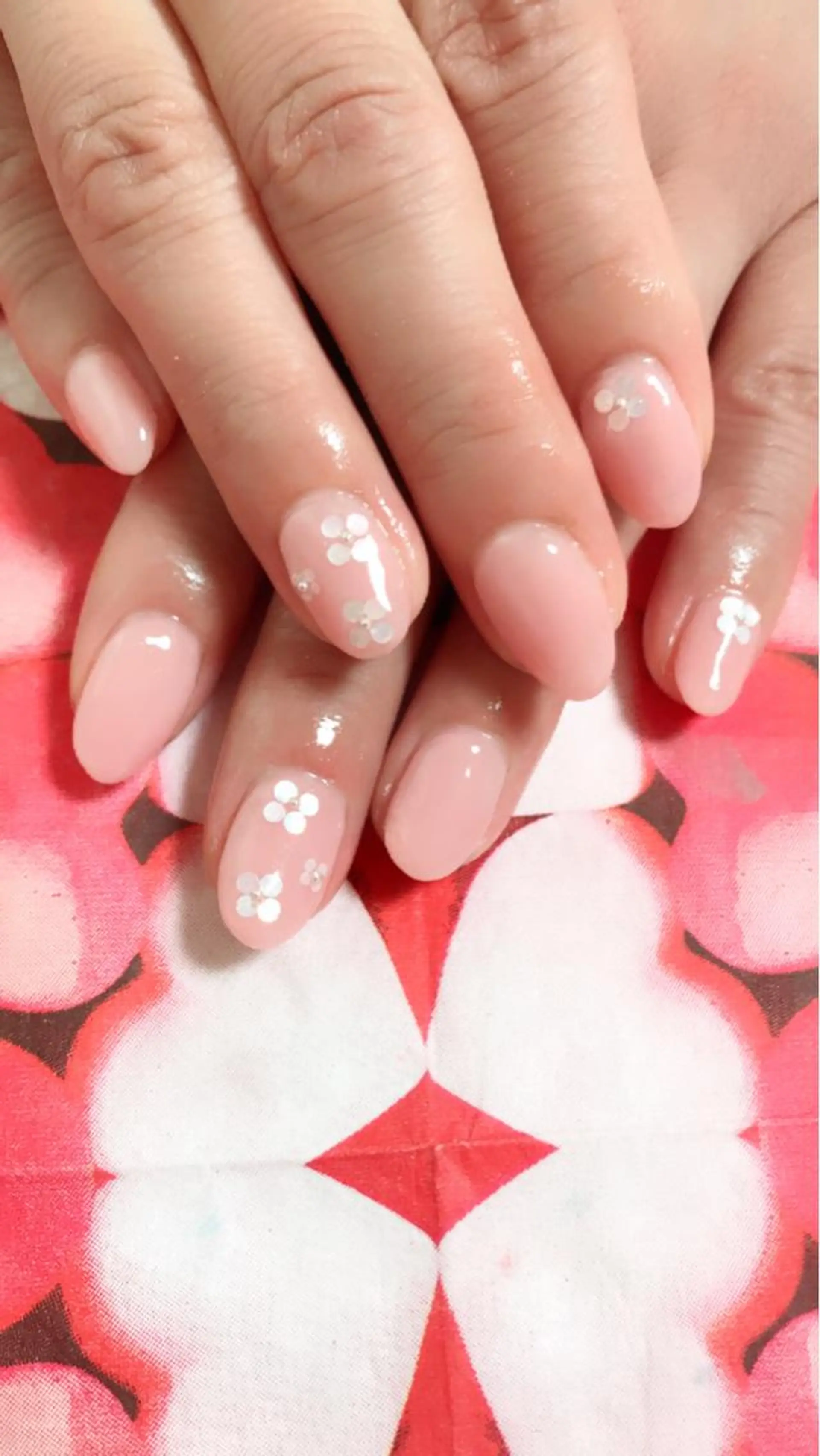 ネイル LOVEnail tomoのネイルデザイン