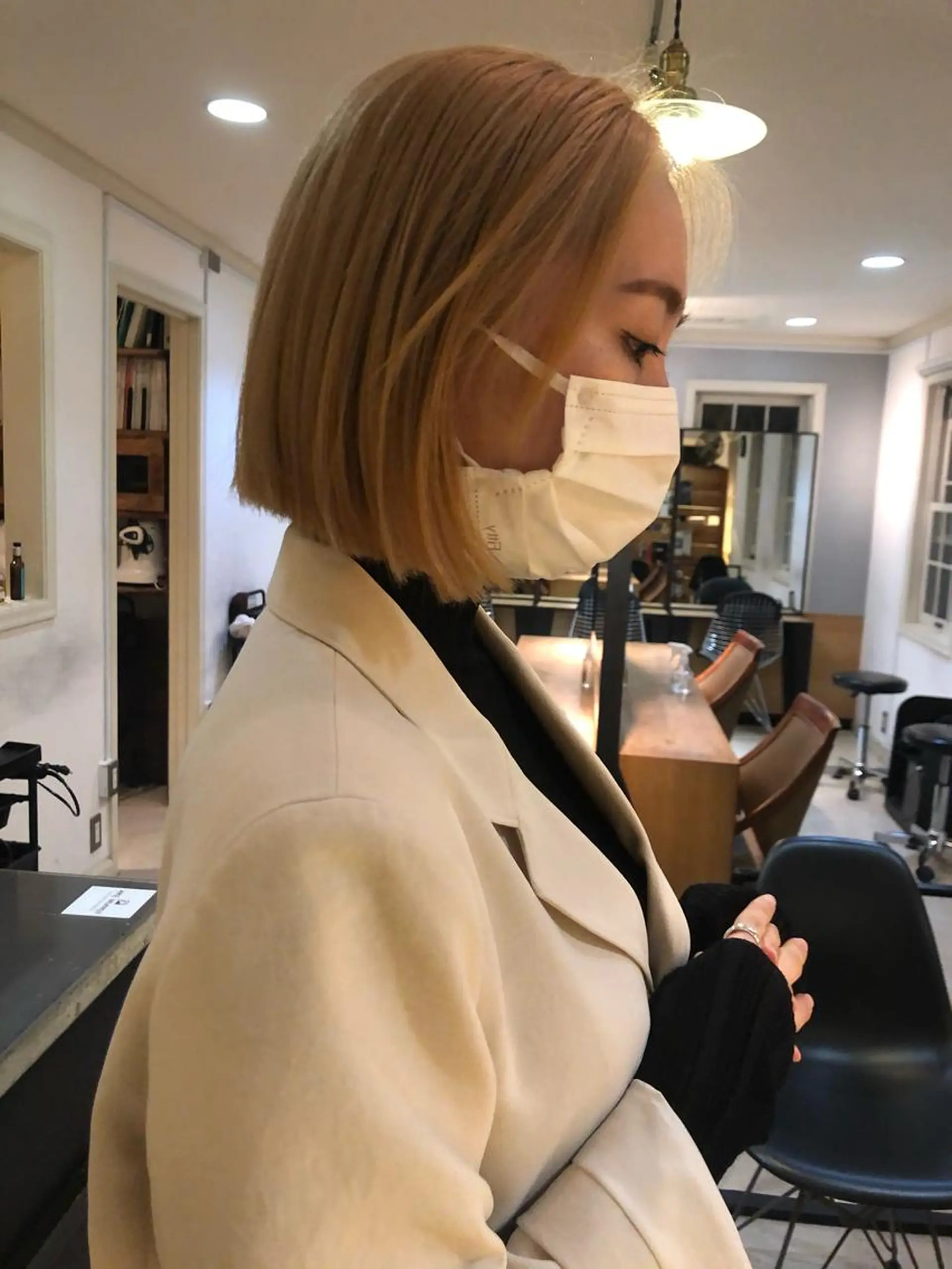 ショート カラー eri kinjoのヘアスタイル