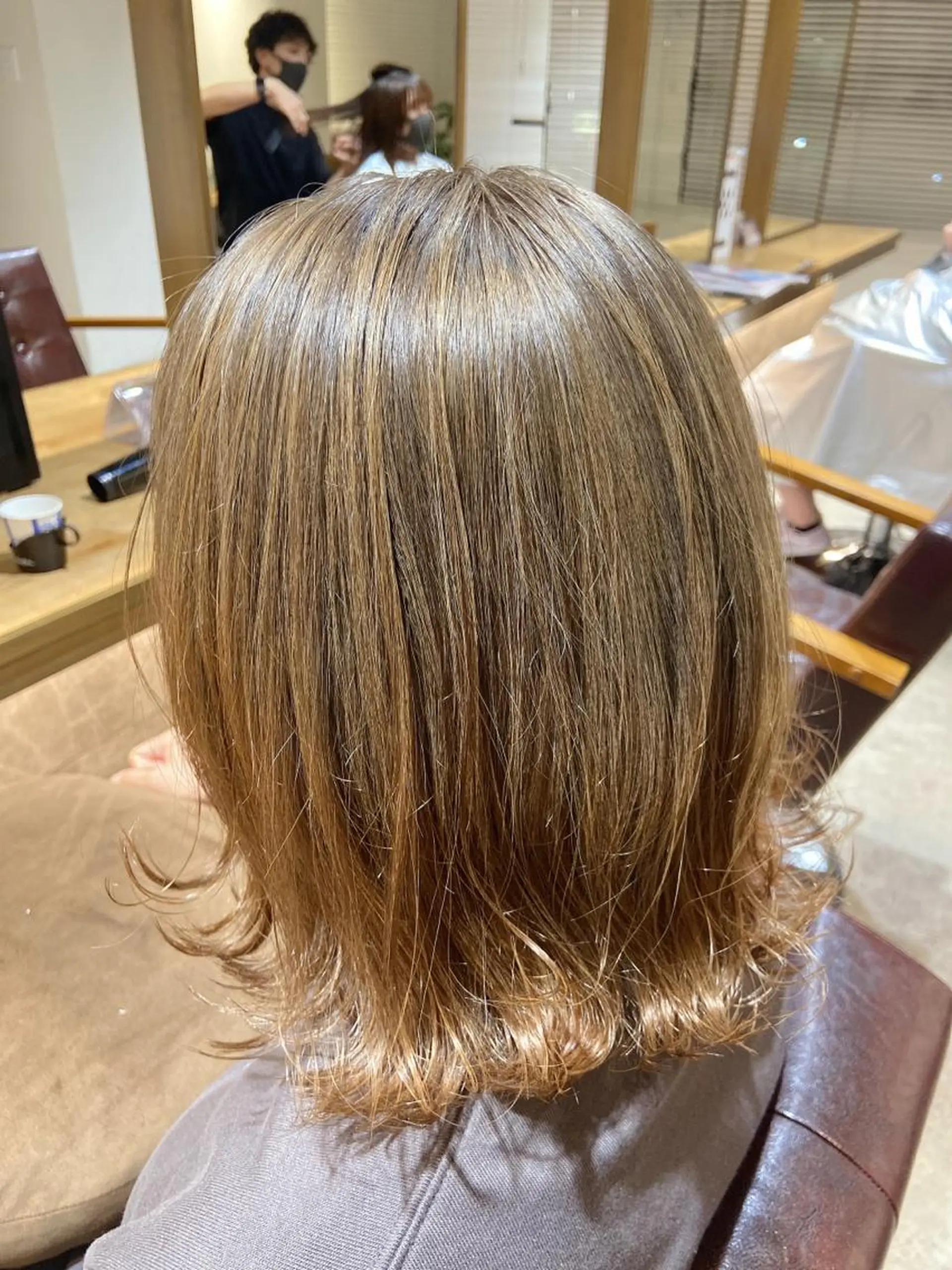 ミディアム カラー ヘアアレンジ 結婚式・ブライダル ミディアムパーマ ベージュカラー 黒髪 ハイライトカラー ヘアカラー トリートメント ヘアセット レイヤー×ヘッドスパ ＊保田遥＊のヘアスタイル