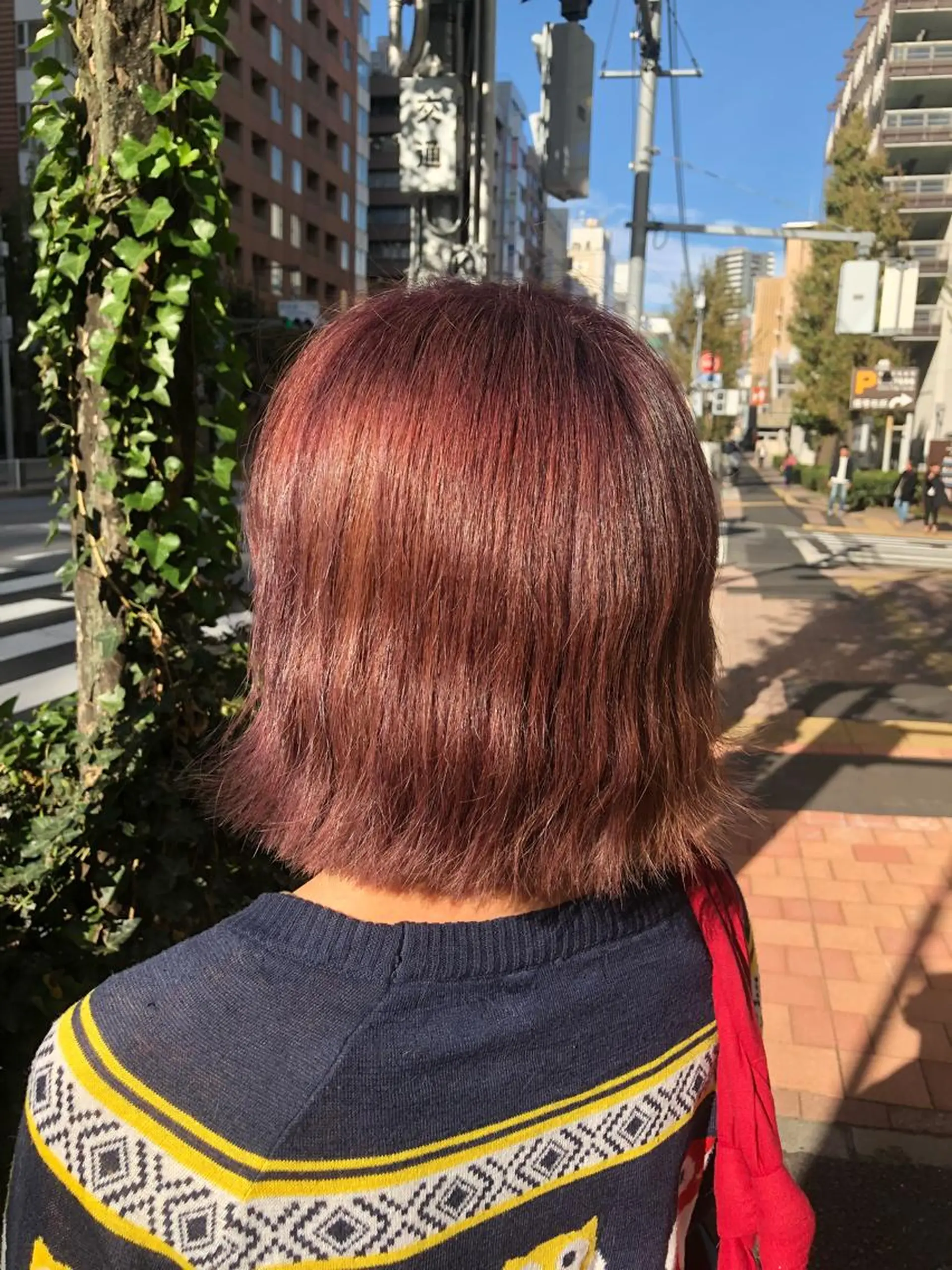 ミディアム ヘアカラー トリートメント みやもと まなみのヘアスタイル