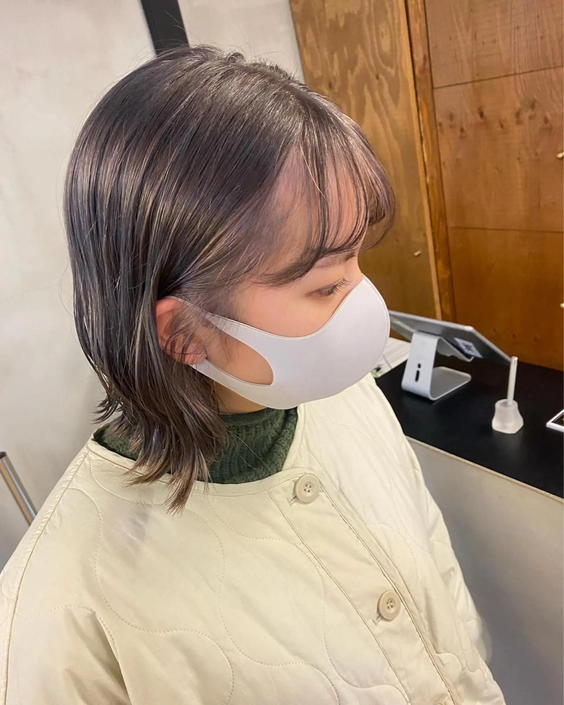 ミディアム デザインカラー/ボブ ブリーチカラー/ユリのヘアスタイル