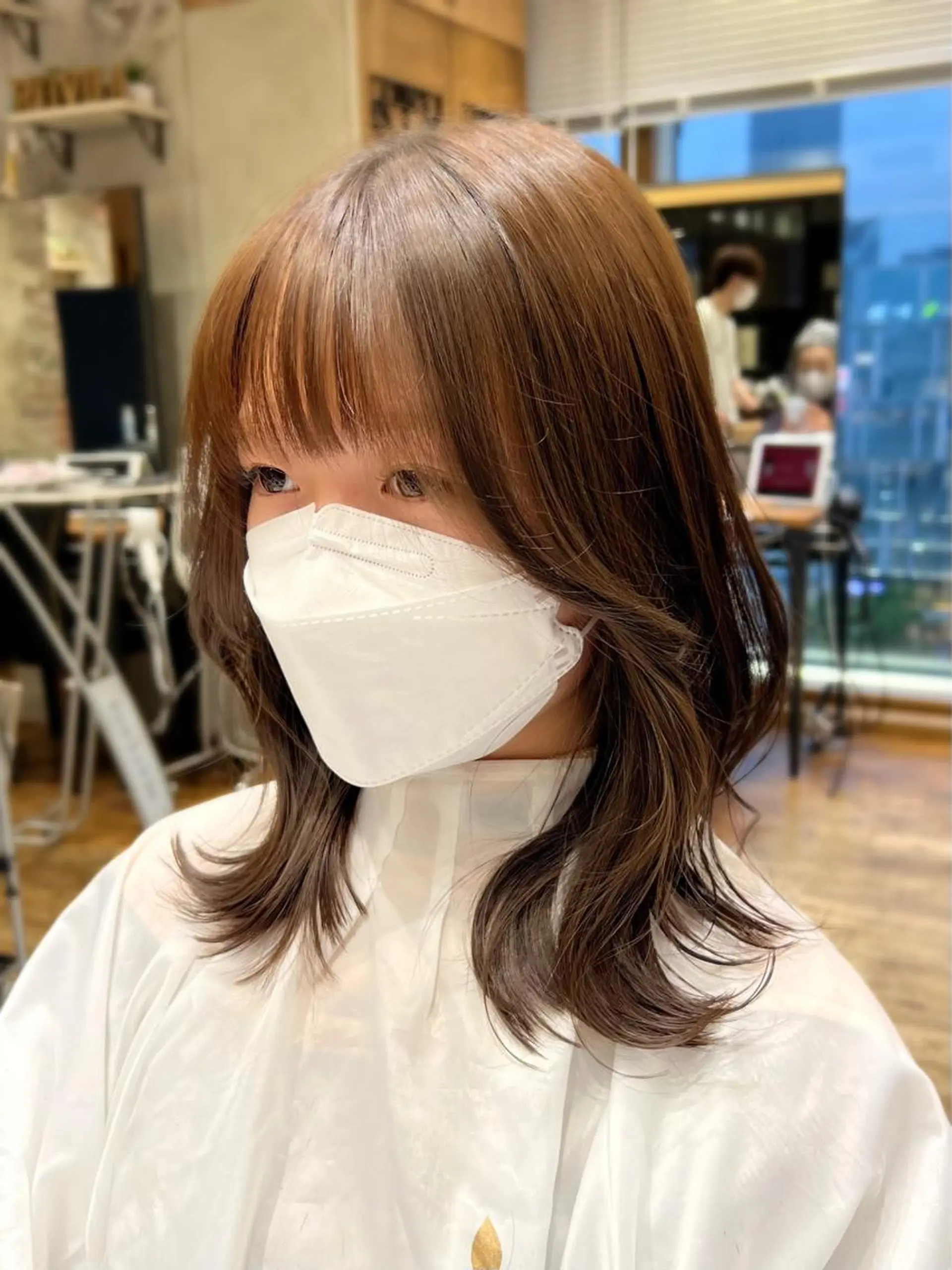 ミディアム ミディアムレイヤー くびれヘア レイヤーカット カット トリートメント 🧡くびれヘア/前髪 顔周り🧡久原結衣のヘアスタイル