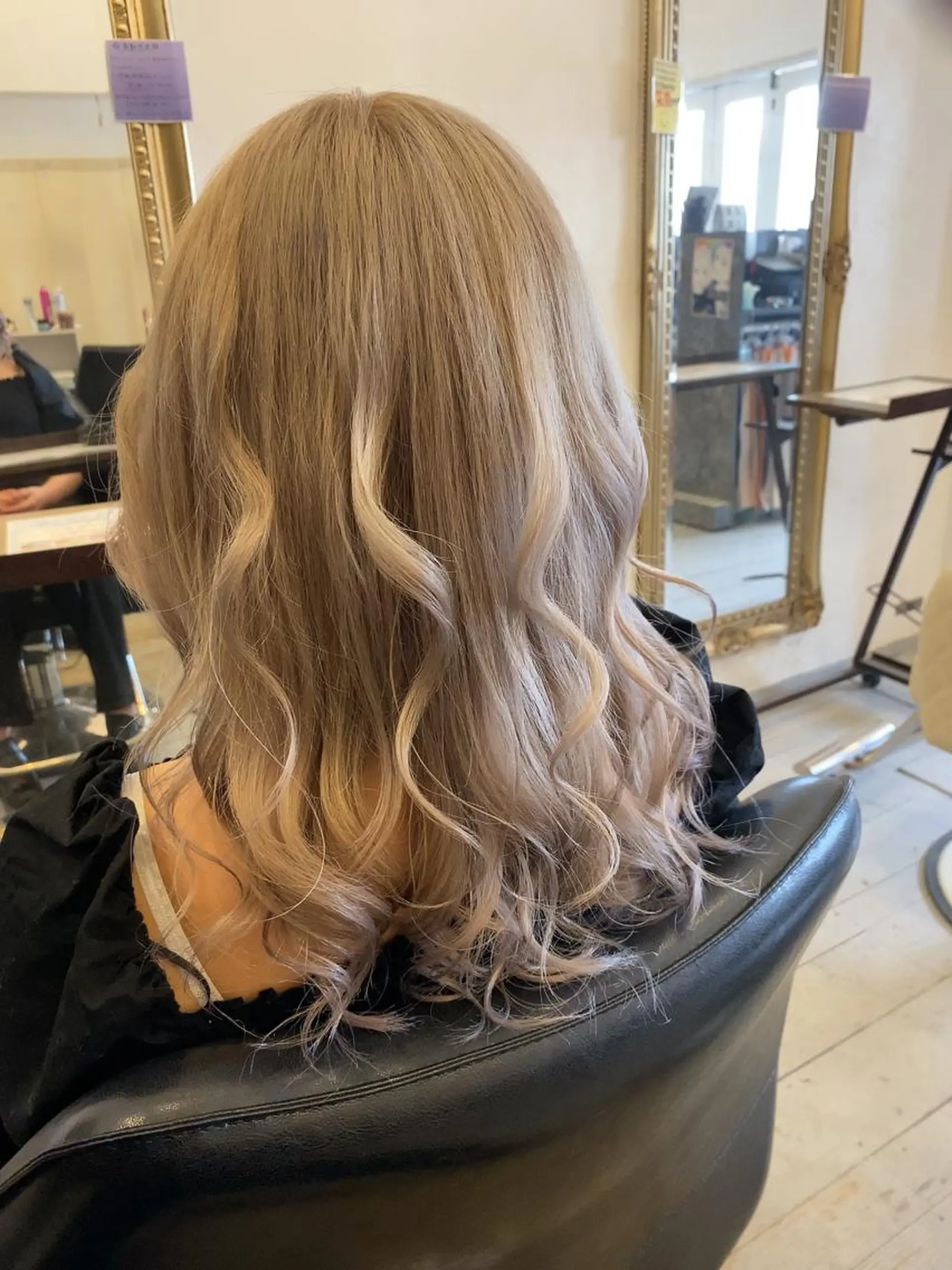 セミロング ヘアカラー トリートメント 💎JADE GRACE💎のヘアスタイル