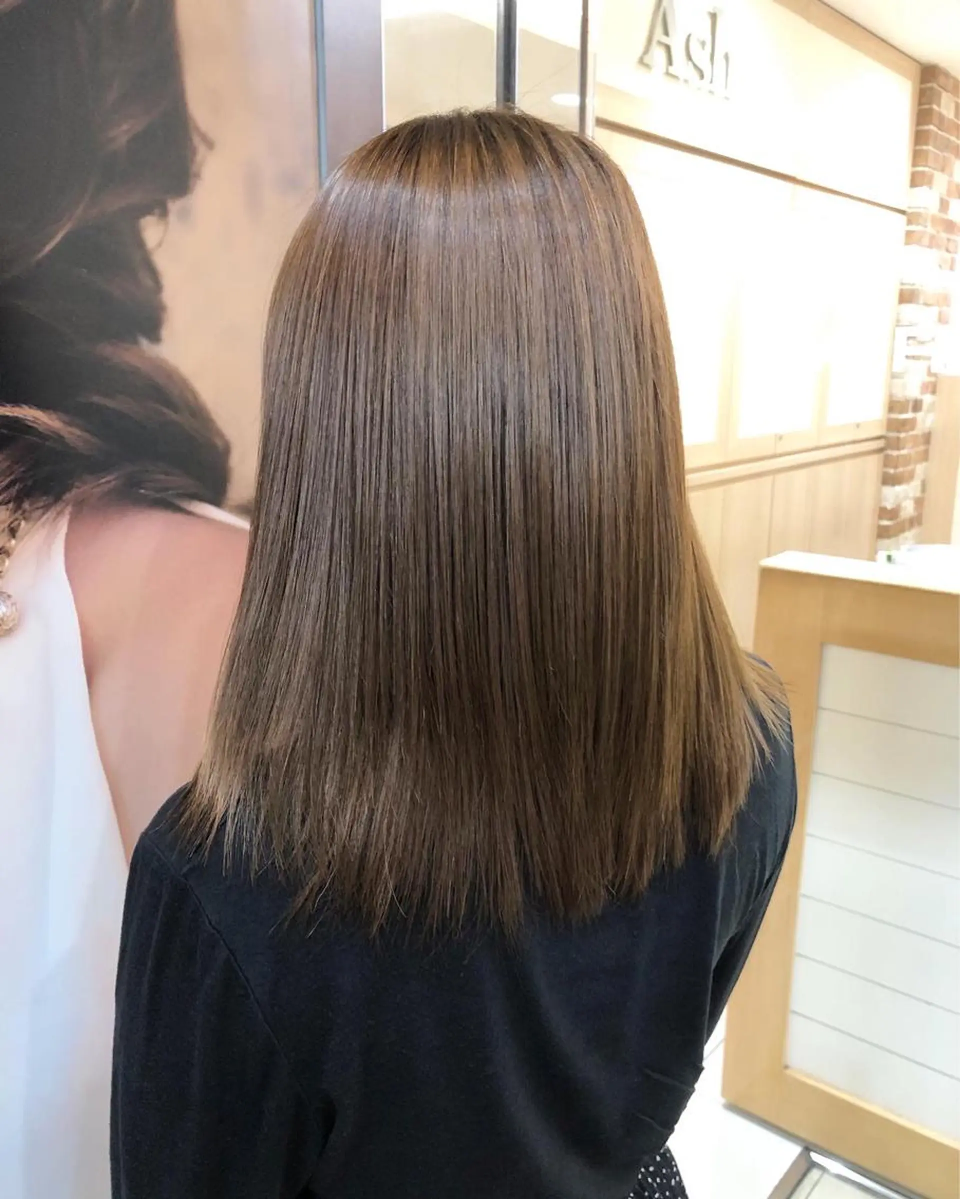 セミロング パーマ 髪質改善 縮毛矯正 丸みショートボブ/ タッセルボブ 吉野のヘアスタイル