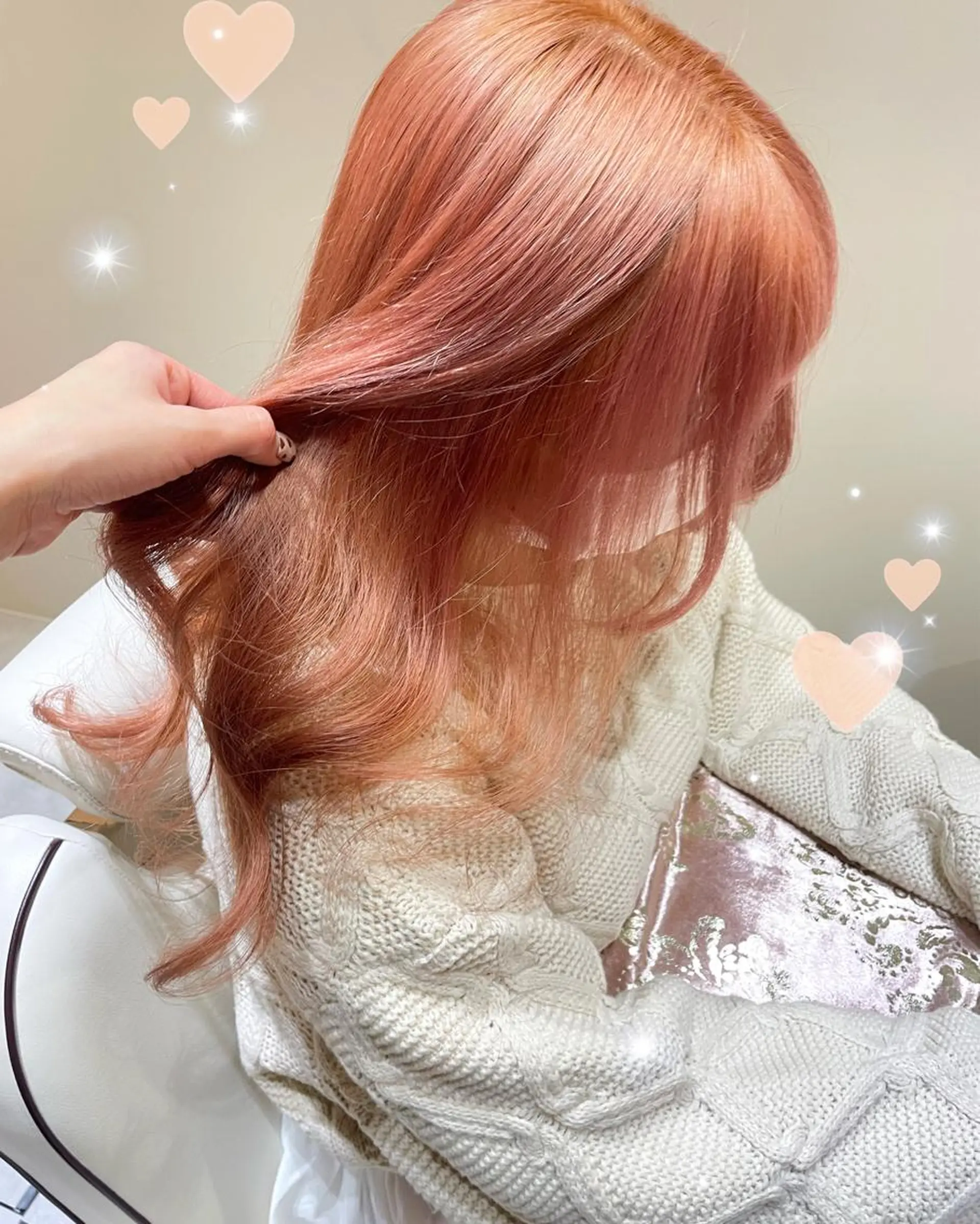 セミロング カラー オレンジ カット ヘアカラー トリートメント 新宿駅近♡個室 ♡関口三都季🌜のヘアスタイル