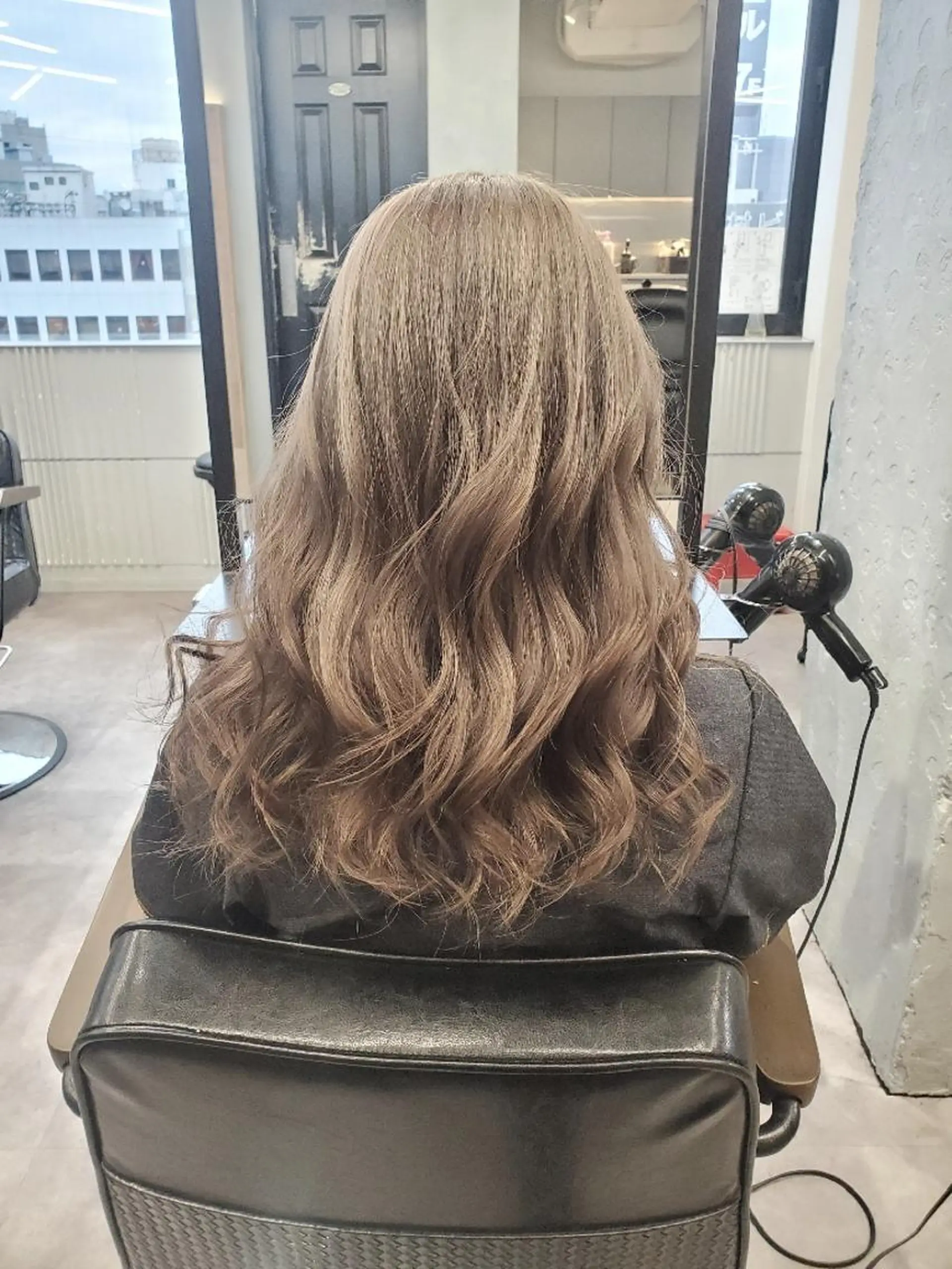 ロング カット ヘアカラー トリートメント ✨本日空きあります✨ 遠田コウヘイ🌟のヘアスタイル