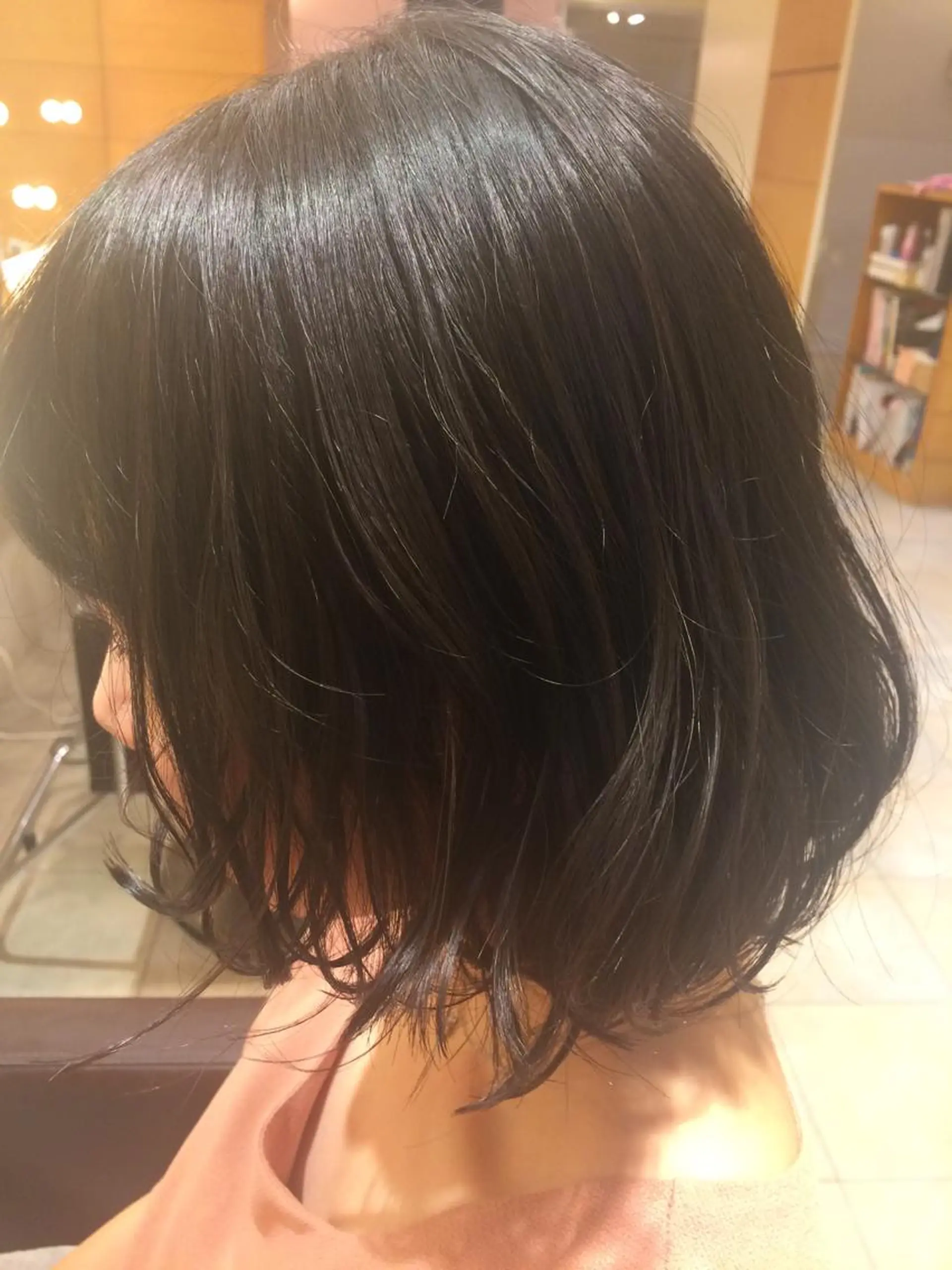 ショート カラー パーマ ヘアアレンジ カット ヘアカラー メンズパーマの巨匠 鈴木純のヘアスタイル