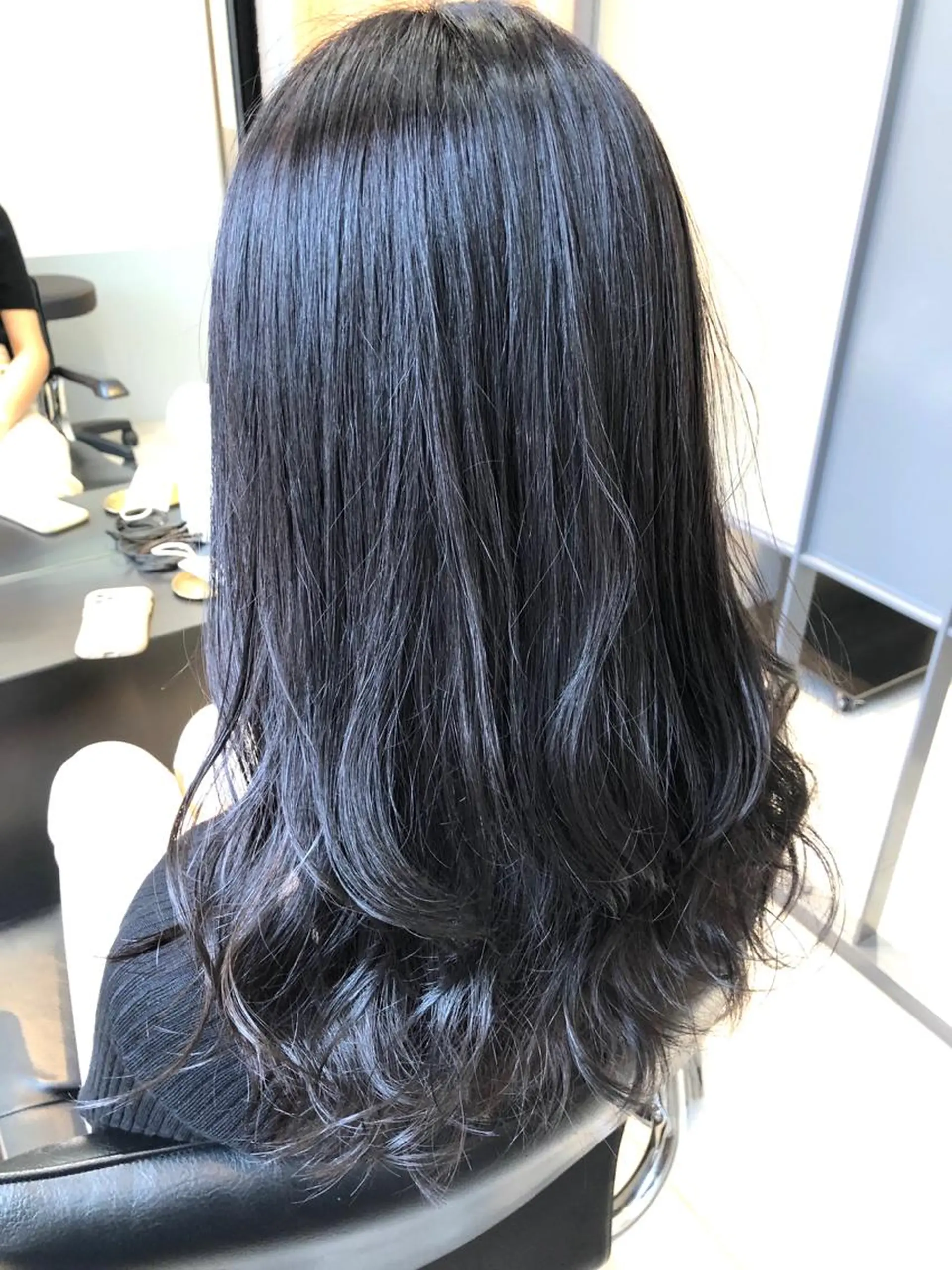 セミロング カラー OFF YUYAのヘアスタイル