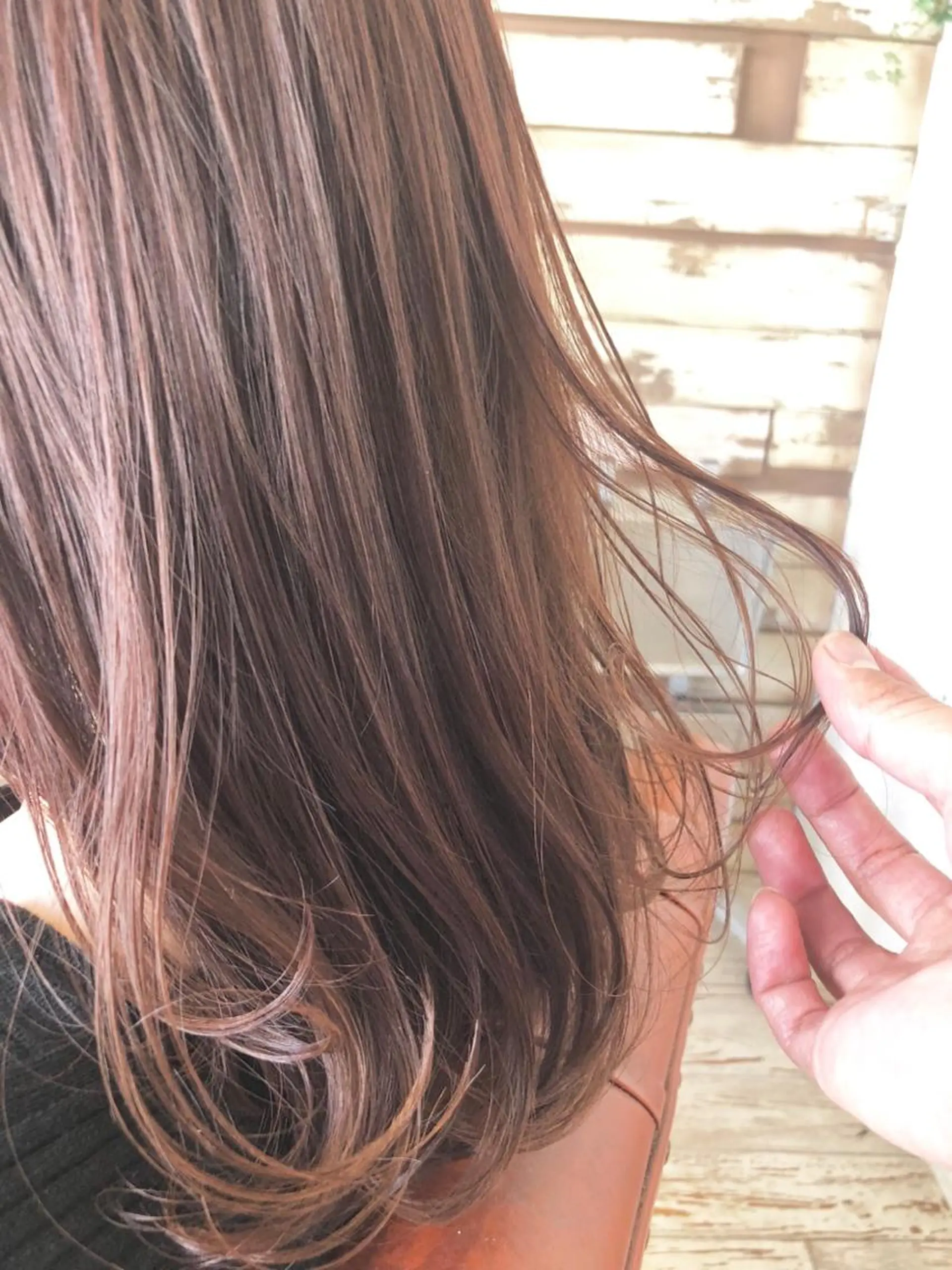 カラー 🫧ハイトーン/ レイヤー/望月涼🫧のヘアスタイル