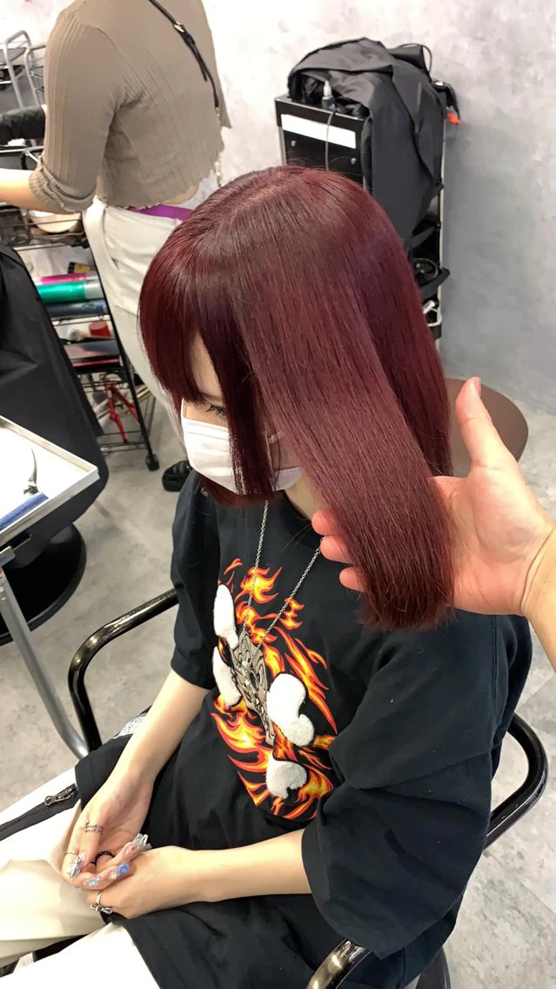 ショート 派手髪支持率No1 Eisukeのヘアスタイル