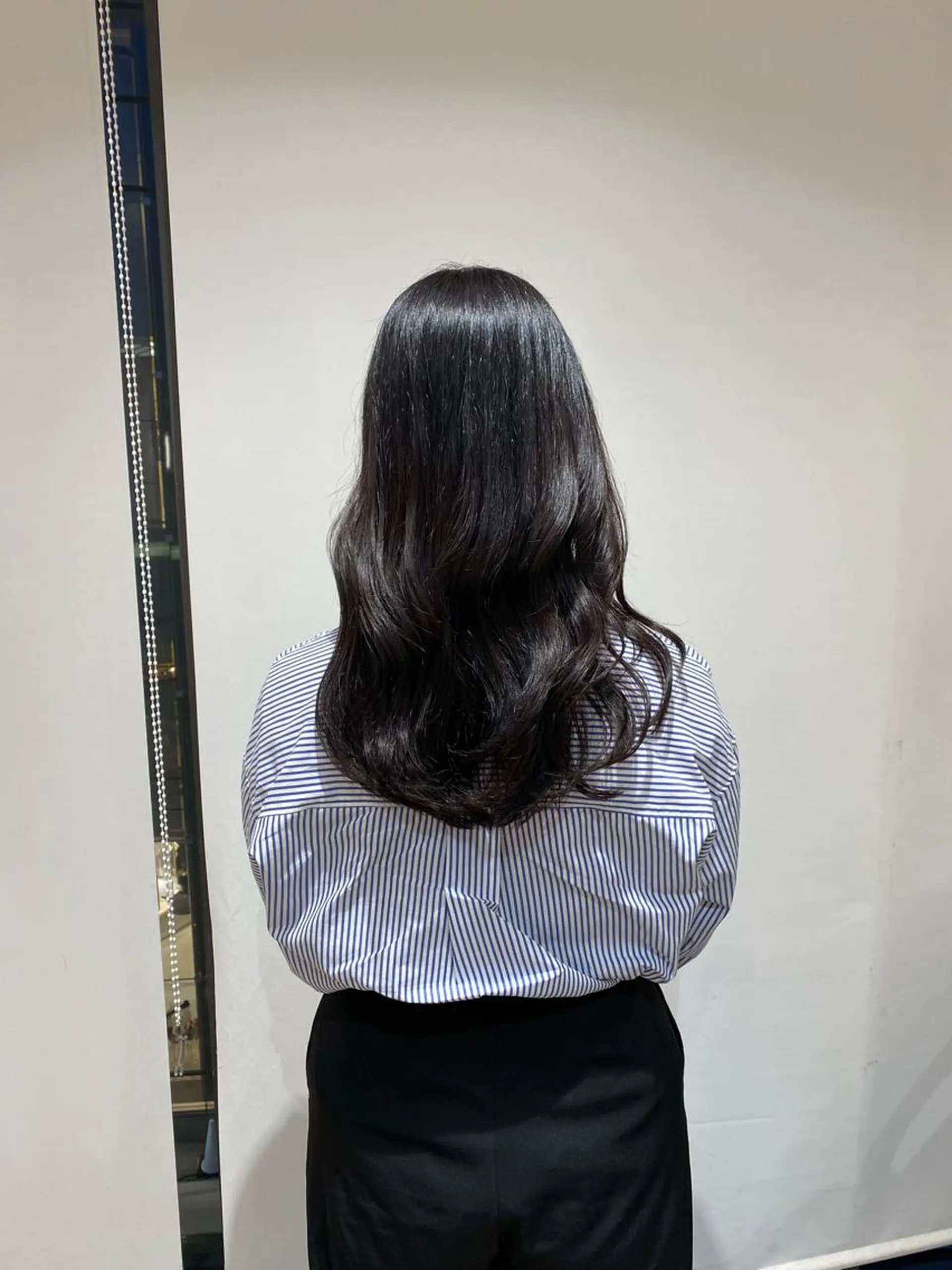 ロング カラー mei / 艶カラー ミディアム レイヤーのヘアスタイル