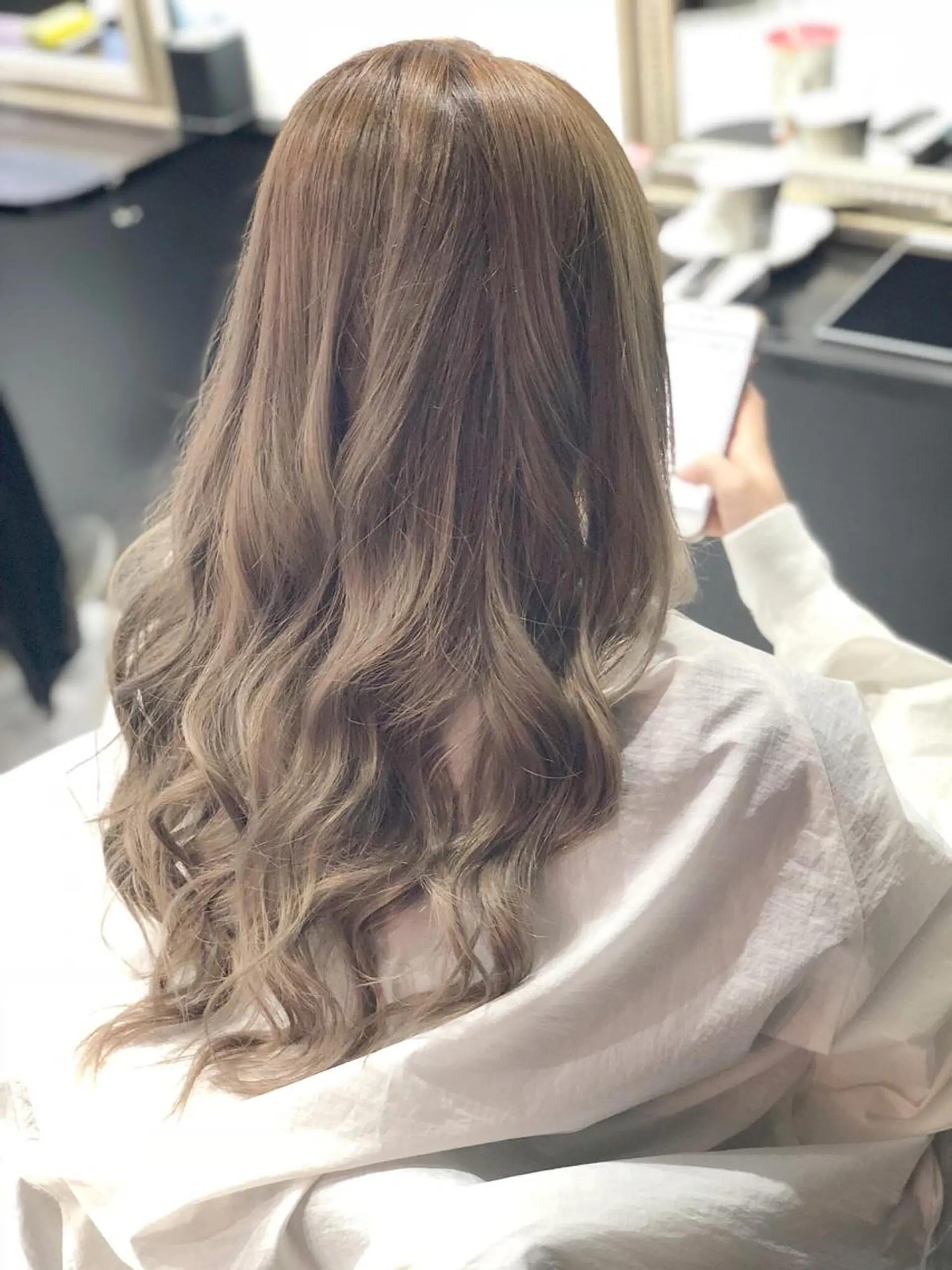 カラー 🦖店長🦖pino #しのだスペシャルのヘアスタイル