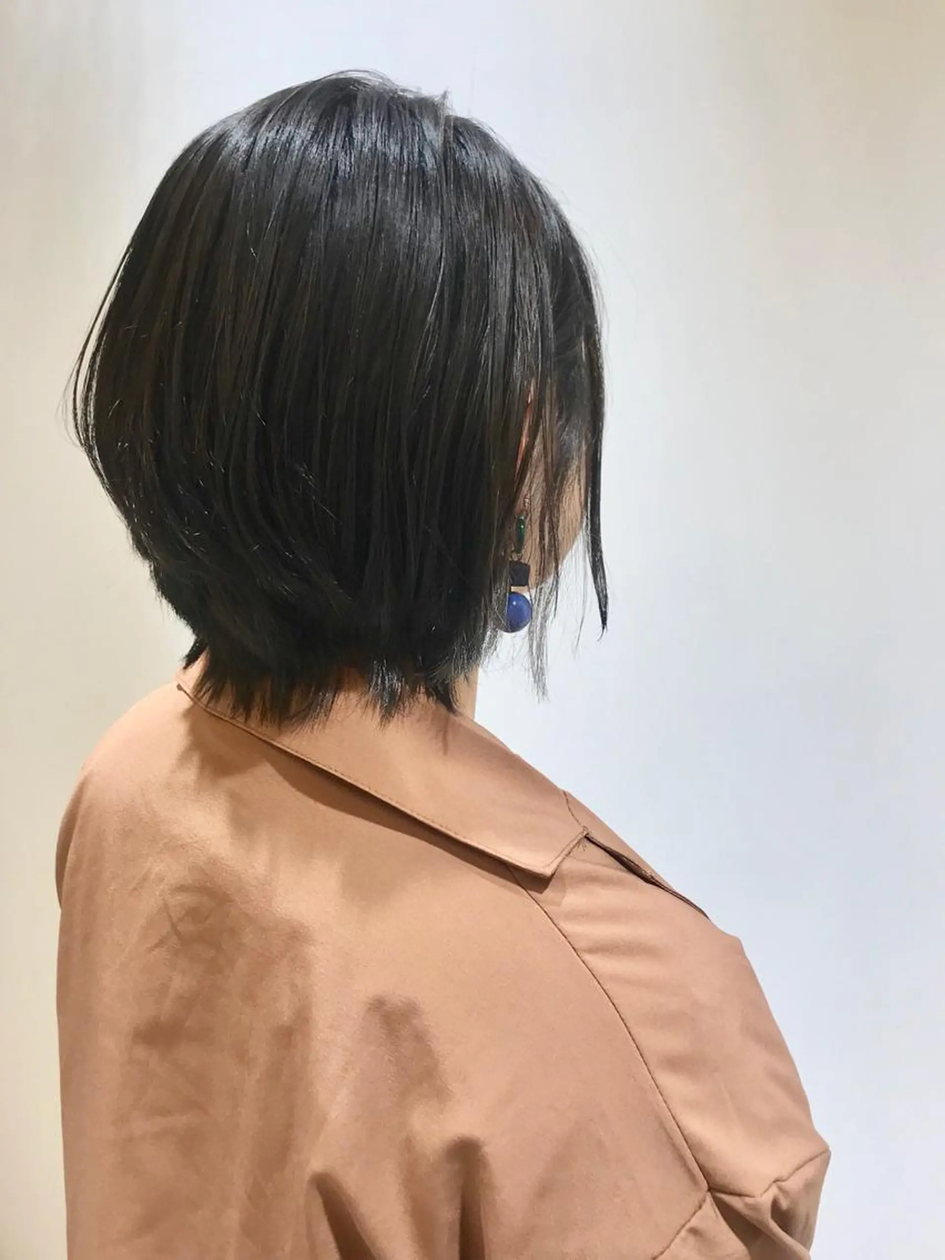 ショート カラー 🐺ウルフ/レイヤー 似合わせ‎🤍沙羅のヘアスタイル