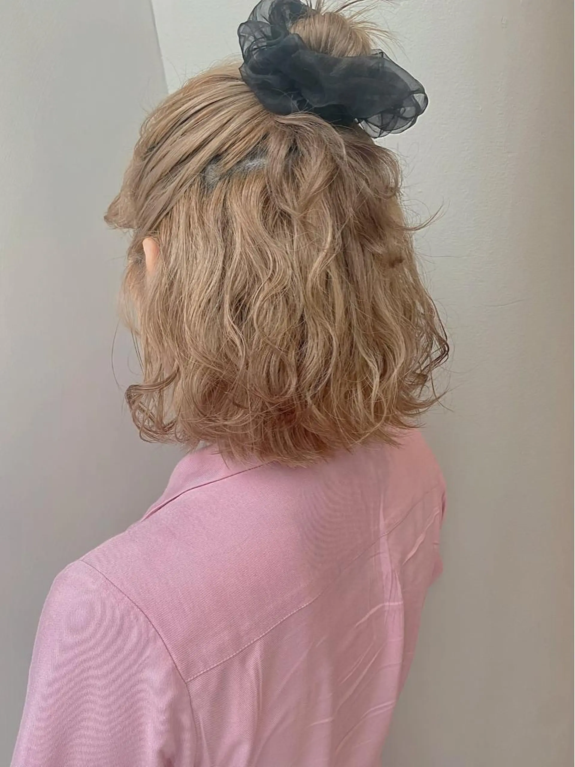 ミディアム カラー ヘアアレンジ ハーフアップ ボブ 和歌山韓国ヘア🌙 MOEのヘアスタイル