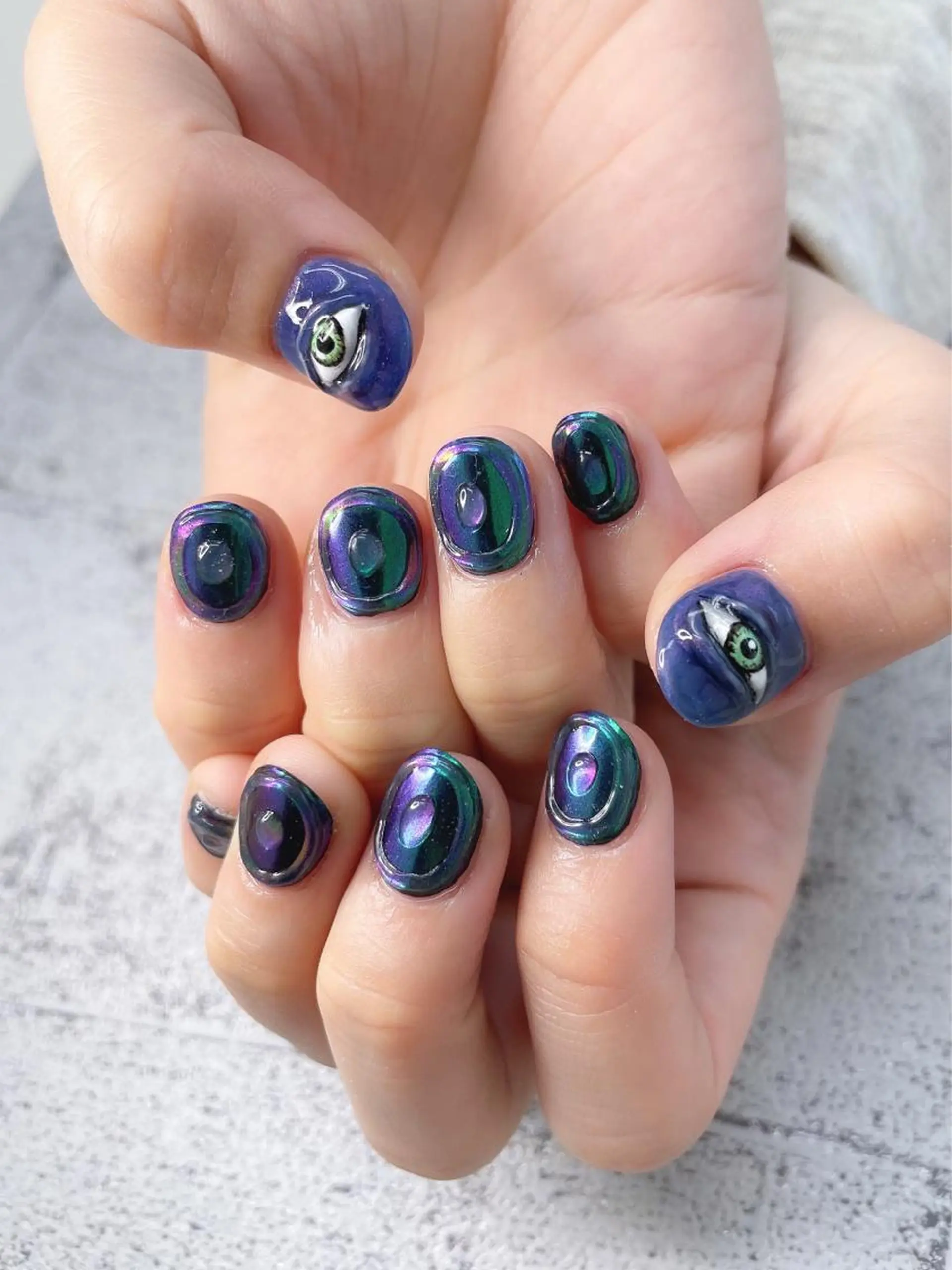 ネイル シンプルネイル ハンドネイル Hisaka Mikiのネイルデザイン