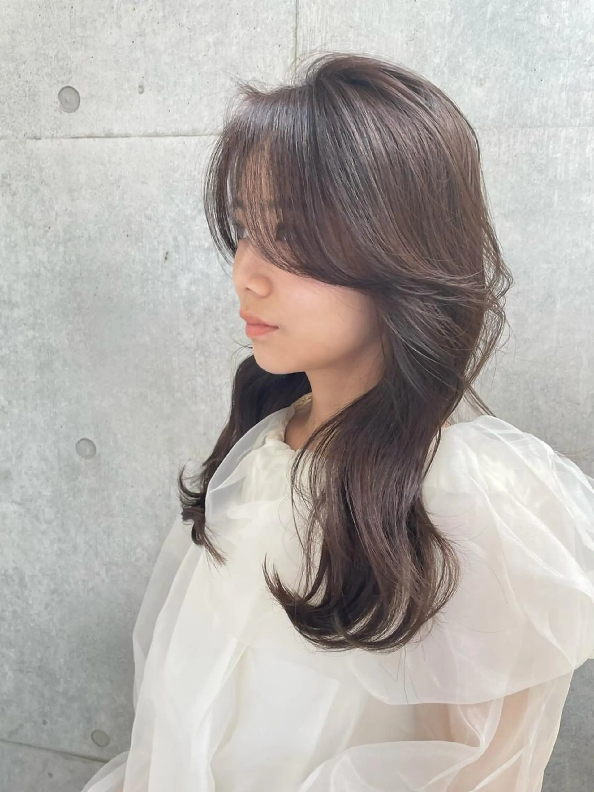 セミロング くびれヘア 韓国風ヘア 似合わせカット 迫留由弥のヘアスタイル