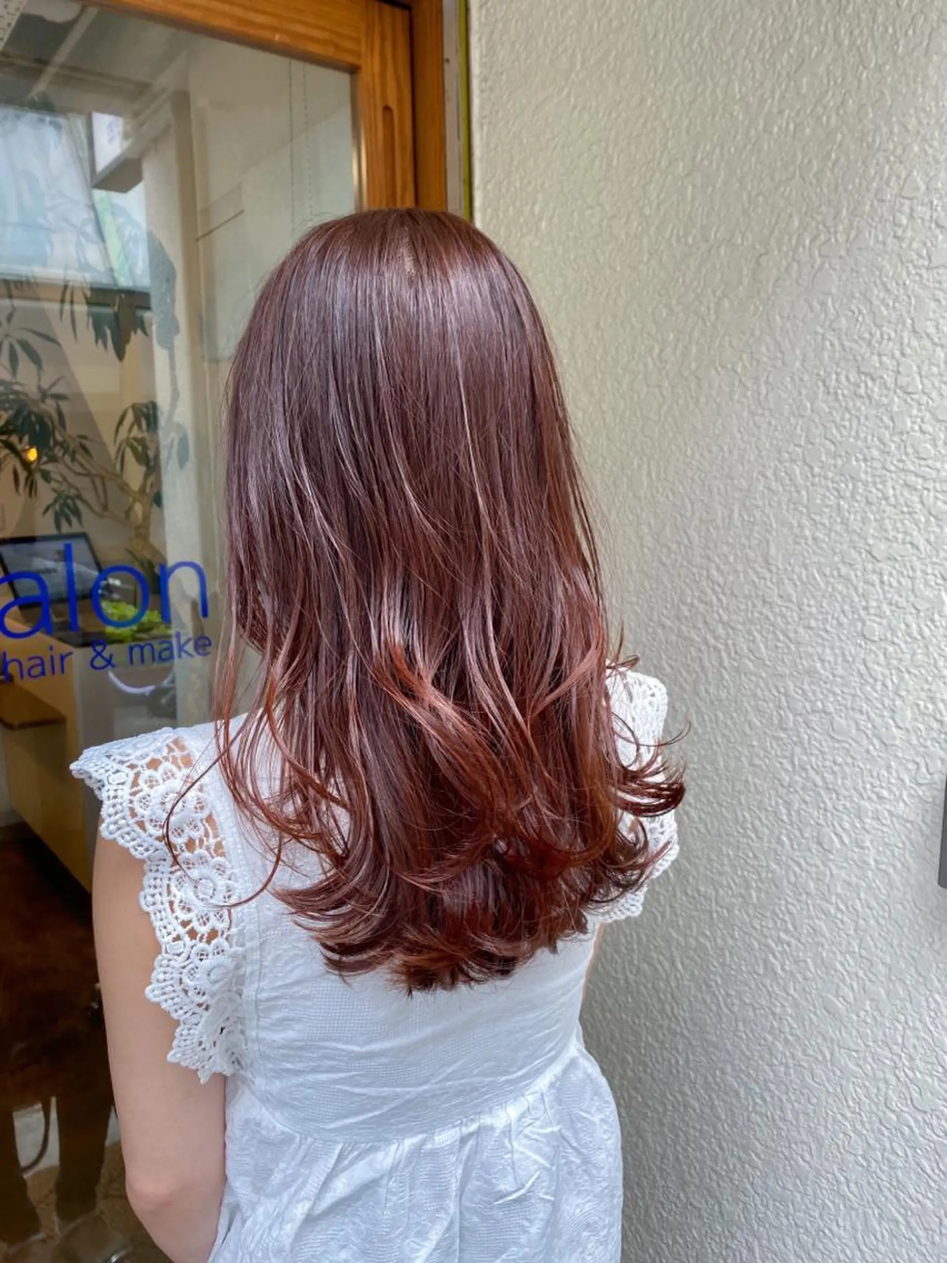 カラー 吉田 絵実香のヘアスタイル