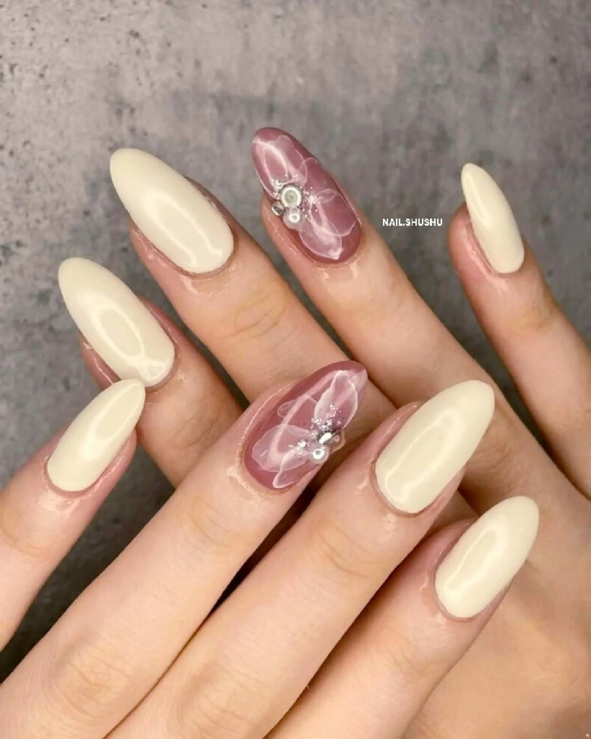 ネイル 3dパーツ/流行り 👧shushu❤️のネイルデザイン