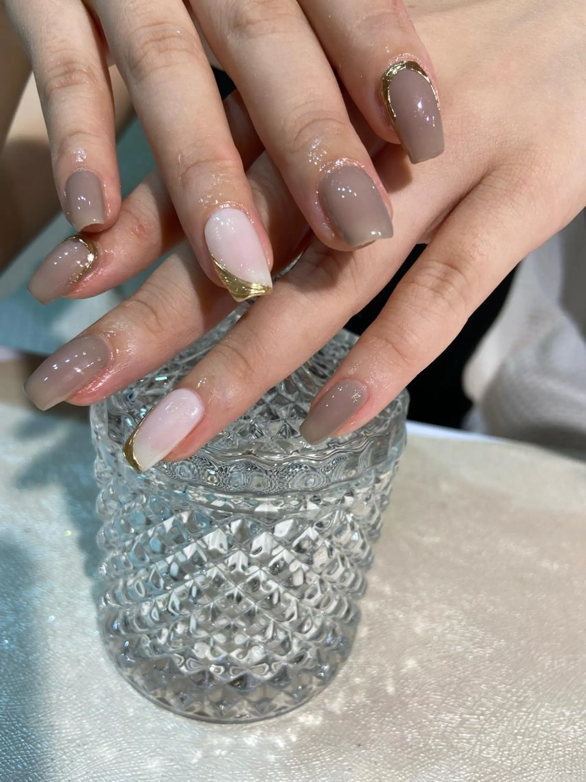 ネイル アートネイル 韓国ネイル マットネイル ミラーネイル ニュアンスネイル 🎀 D.d _nailのネイルデザイン